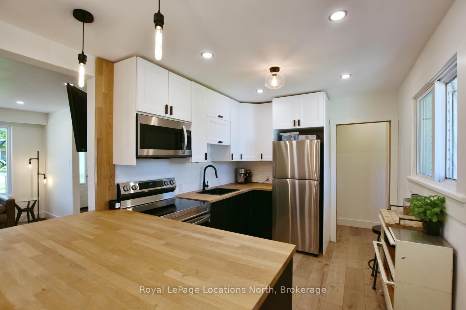 Photo 21 of 56 Batteaux Road, Clearview, Nottawa — HOMEH