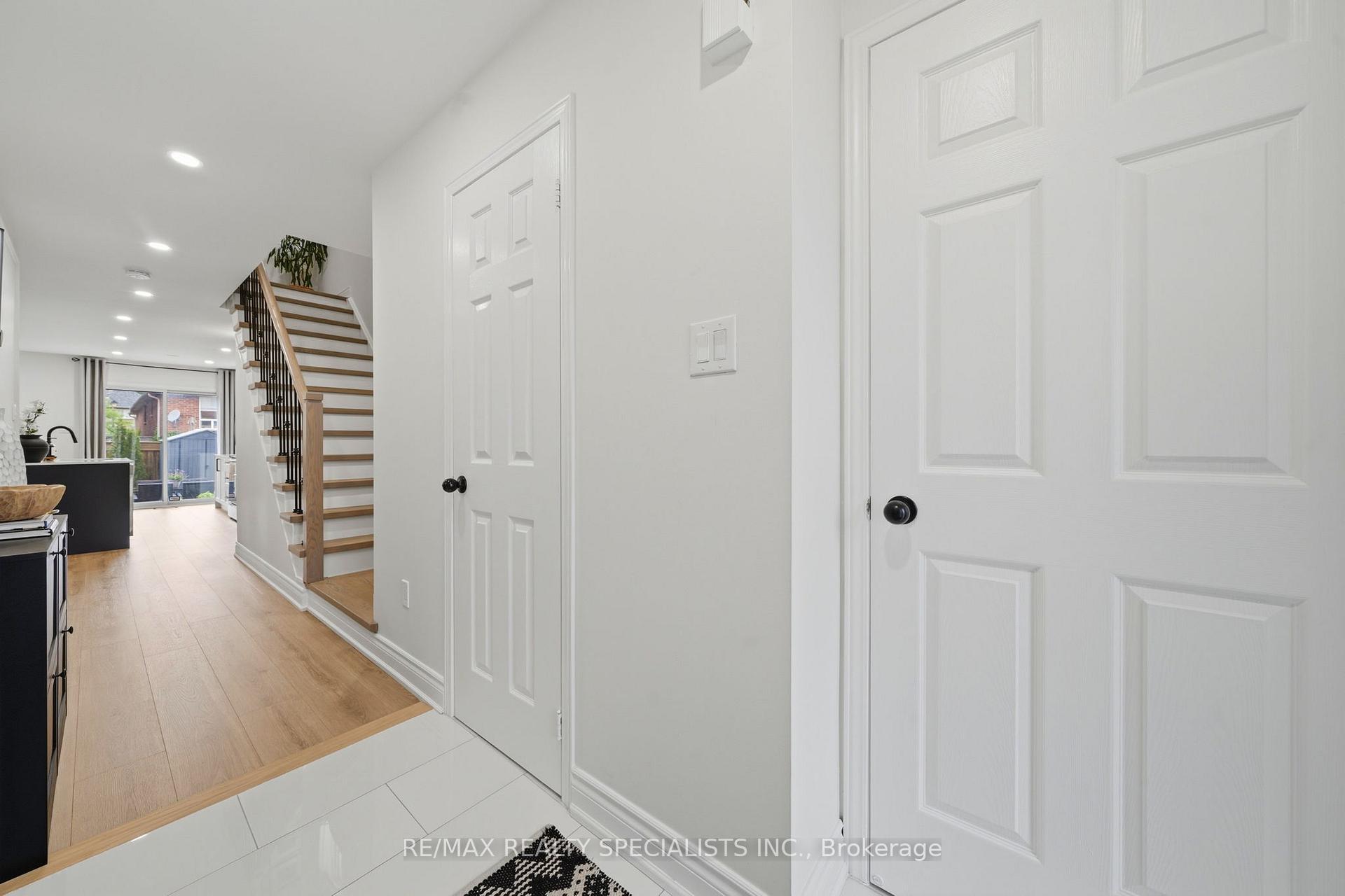 Photo 6 of 65 Ironhorse Crescent, Caledon, Bolton West — HOMEH