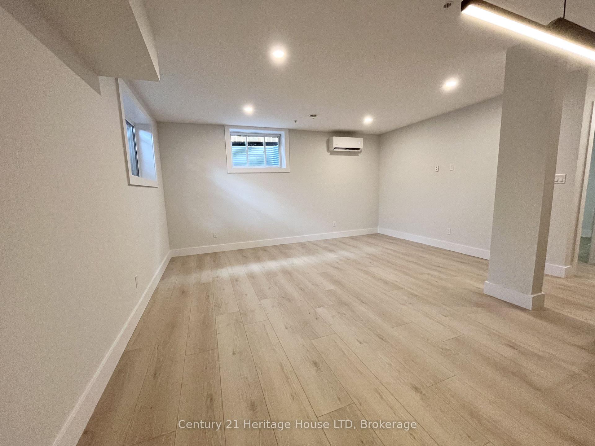 Photo 10 of Unit LOWER Unit, 99B Moffatt Street, St. Catharines, Oakdale — HOMEH