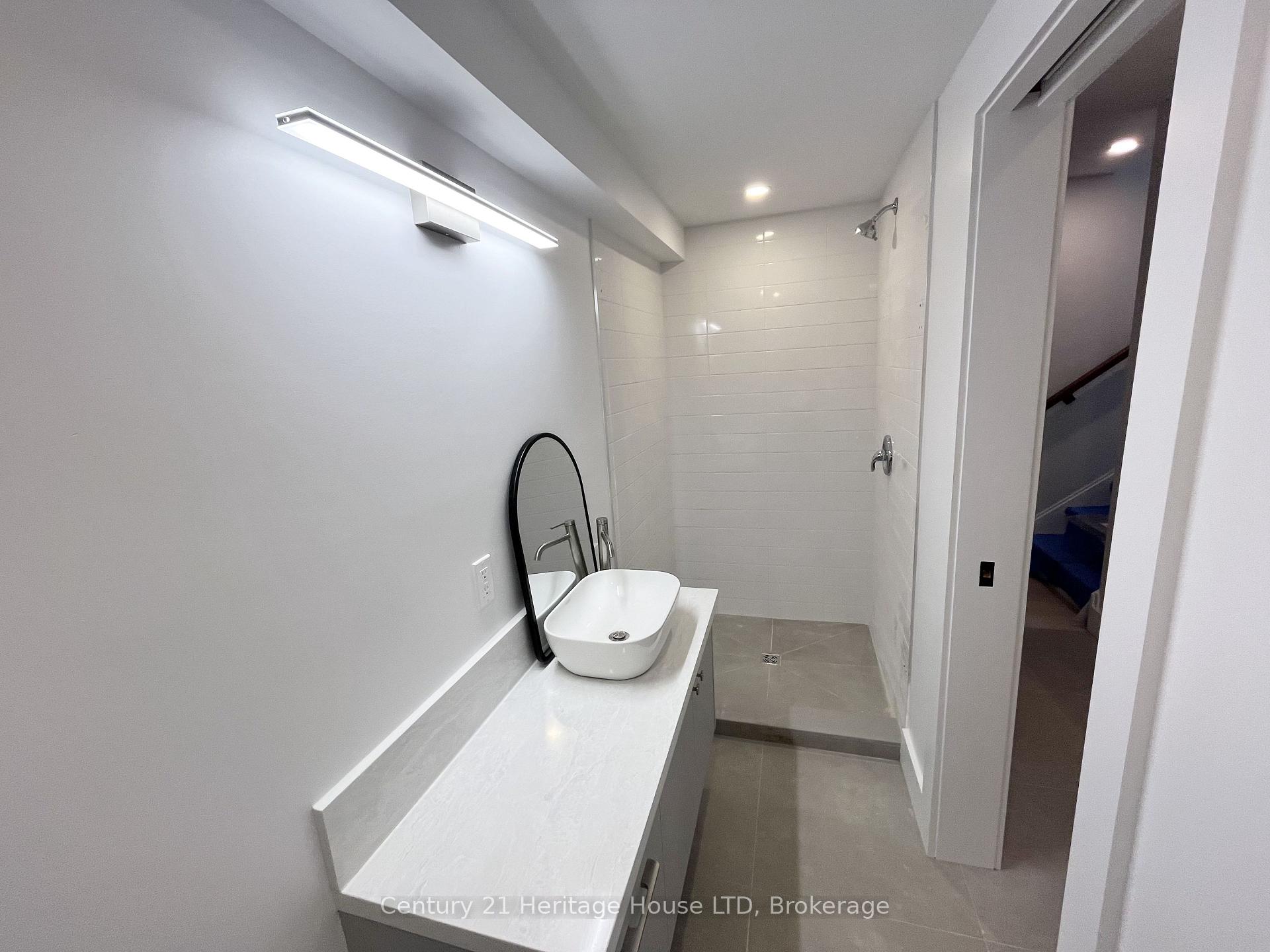 Photo 14 of Unit LOWER Unit, 99B Moffatt Street, St. Catharines, Oakdale — HOMEH