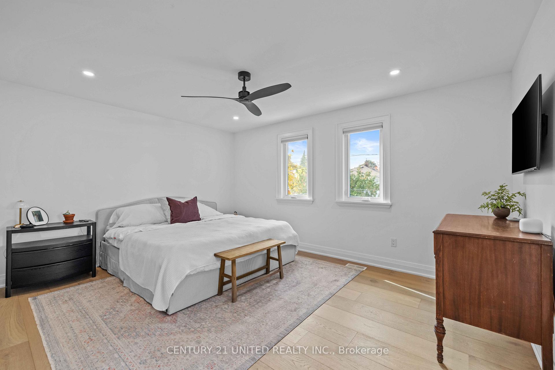 Photo 19 of 753 Chesterfield Avenue, Peterborough, Northcrest Ward 5 — HOMEH