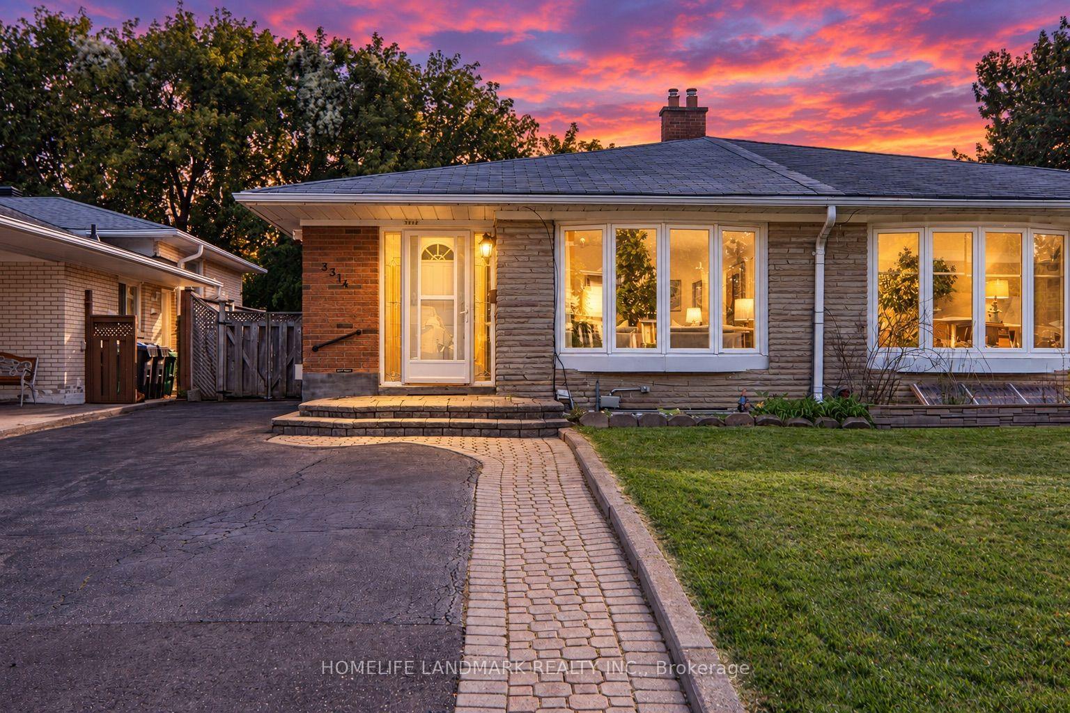 Front of 3314 Queen Frederica Drive
