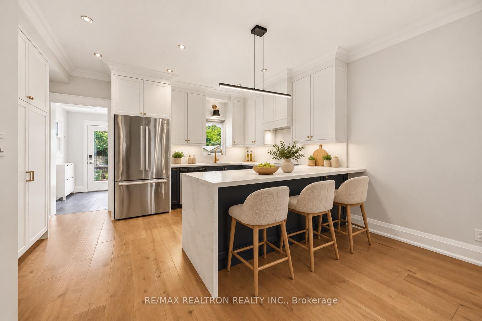 Photo 2 of 640 Runnymede Road, Toronto, Runnymede-Bloor West Village — HOMEH