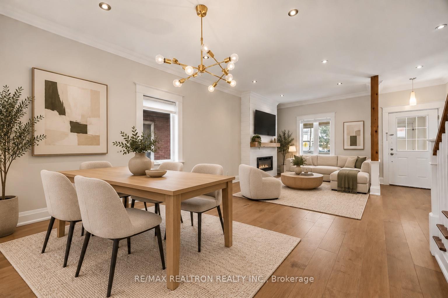 Photo 4 of 640 Runnymede Road, Toronto, Runnymede-Bloor West Village — HOMEH