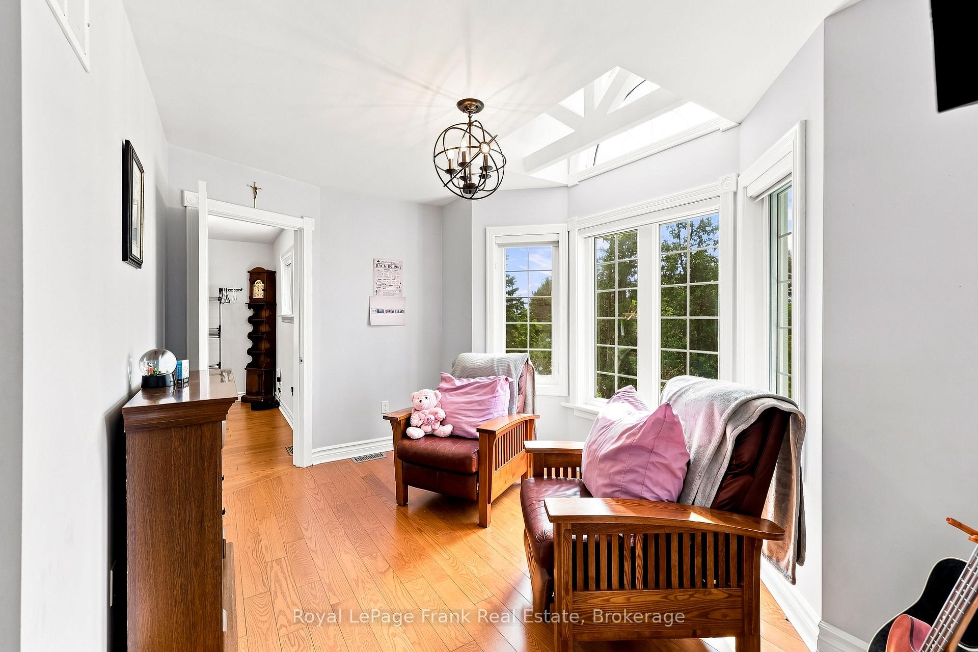 Photo 15 of 2 Wilson House Drive, Whitby, Rural Whitby — HOMEH