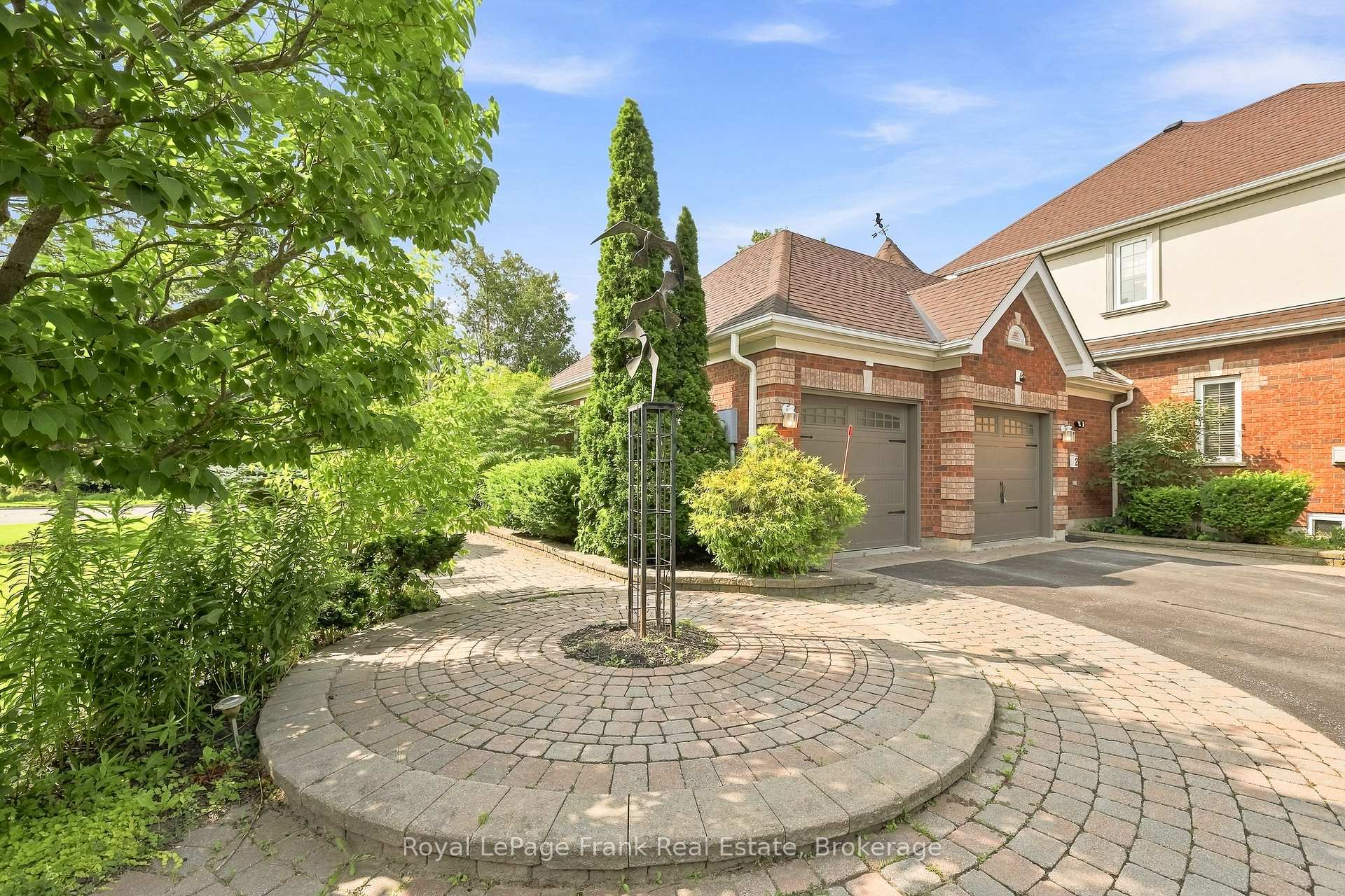 Photo 19 of 2 Wilson House Drive, Whitby, Rural Whitby — HOMEH