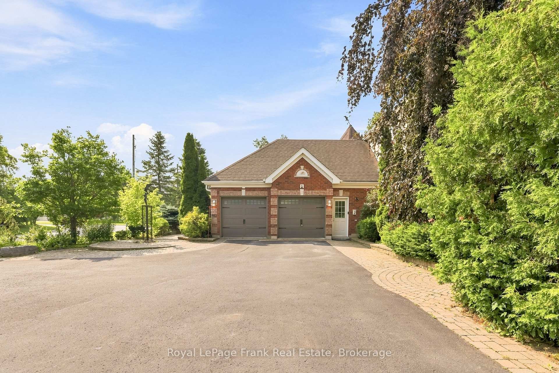 Photo 22 of 2 Wilson House Drive, Whitby, Rural Whitby — HOMEH
