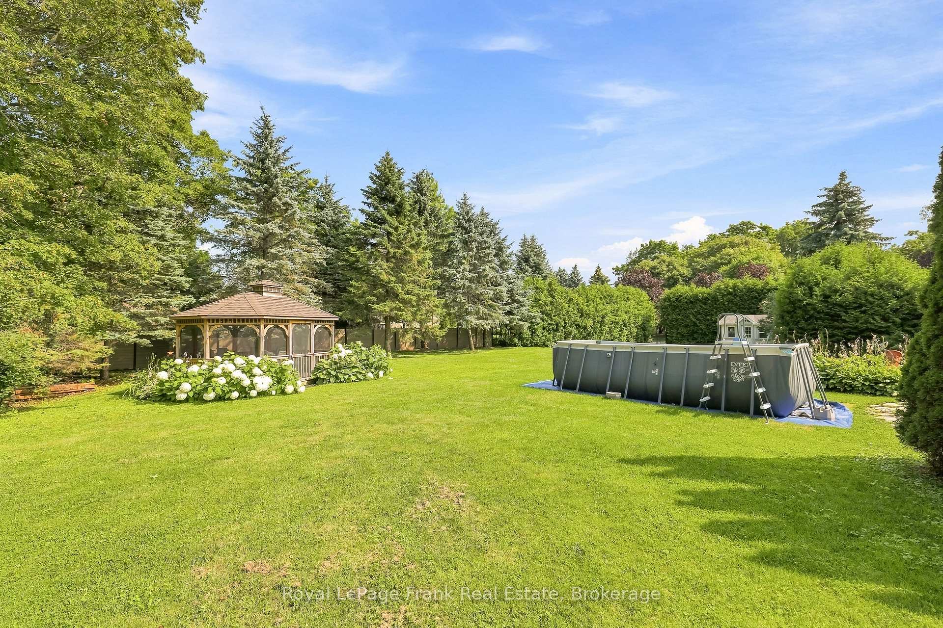 Photo 33 of 2 Wilson House Drive, Whitby, Rural Whitby — HOMEH