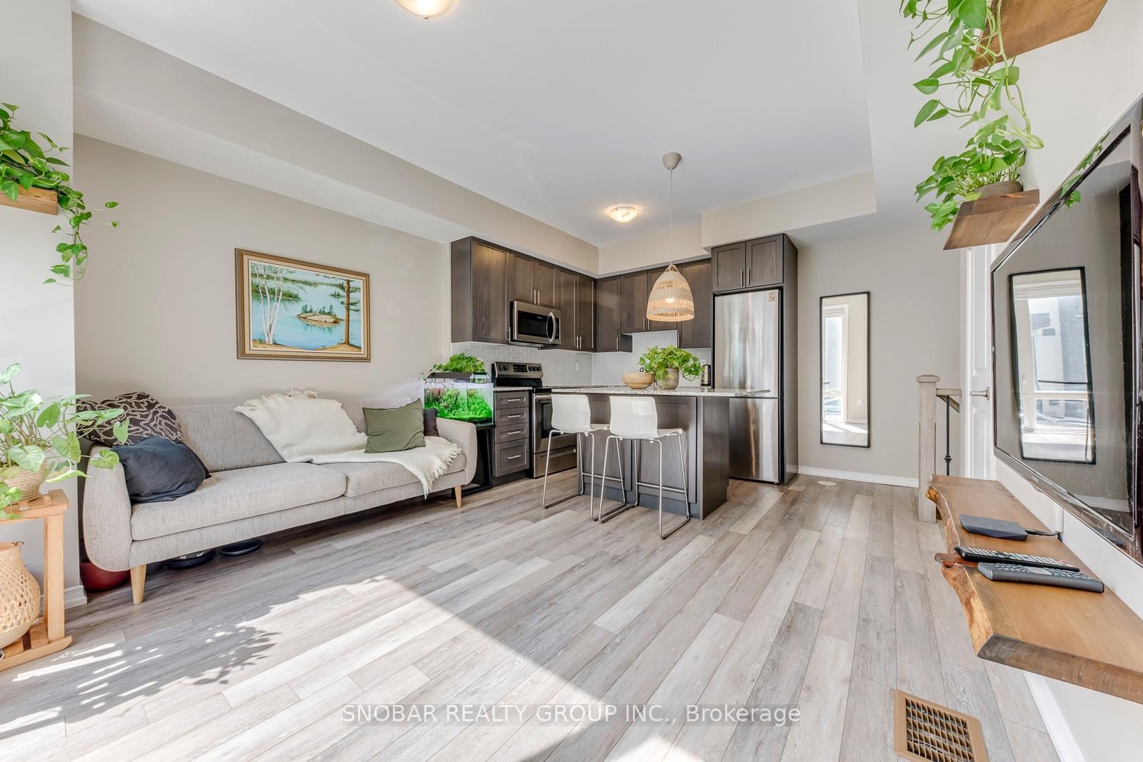 Photo 4 of Unit 77, 30 Fieldway Road, Etobicoke, Islington-City Centre West — HOMEH
