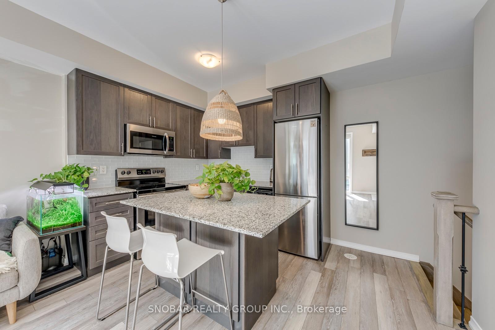Photo 10 of Unit 77, 30 Fieldway Road, Etobicoke, Islington-City Centre West — HOMEH