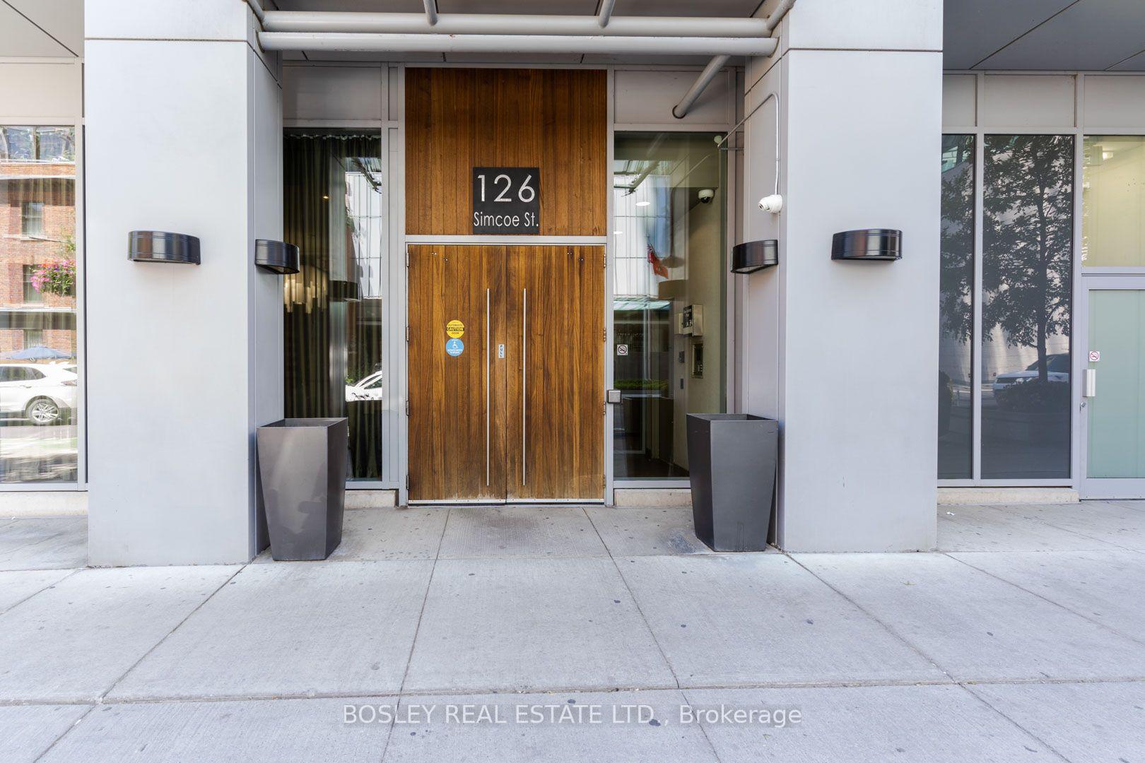 Photo 28 of Unit 1302, 126 Simcoe Street, Toronto, University — HOMEH
