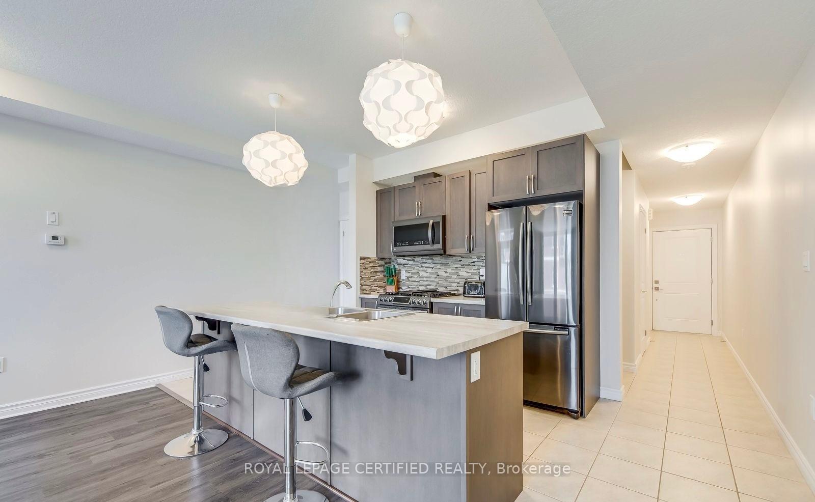 Photo 4 of Unit 76, 445 Ontario Street S, Milton, Timberlea — HOMEH