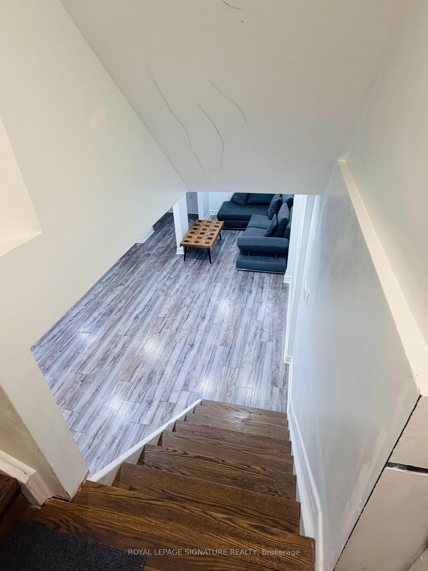 Photo 2 of Unit Room #2, 445 Malaga Road, Mississauga, Fairview — HOMEH