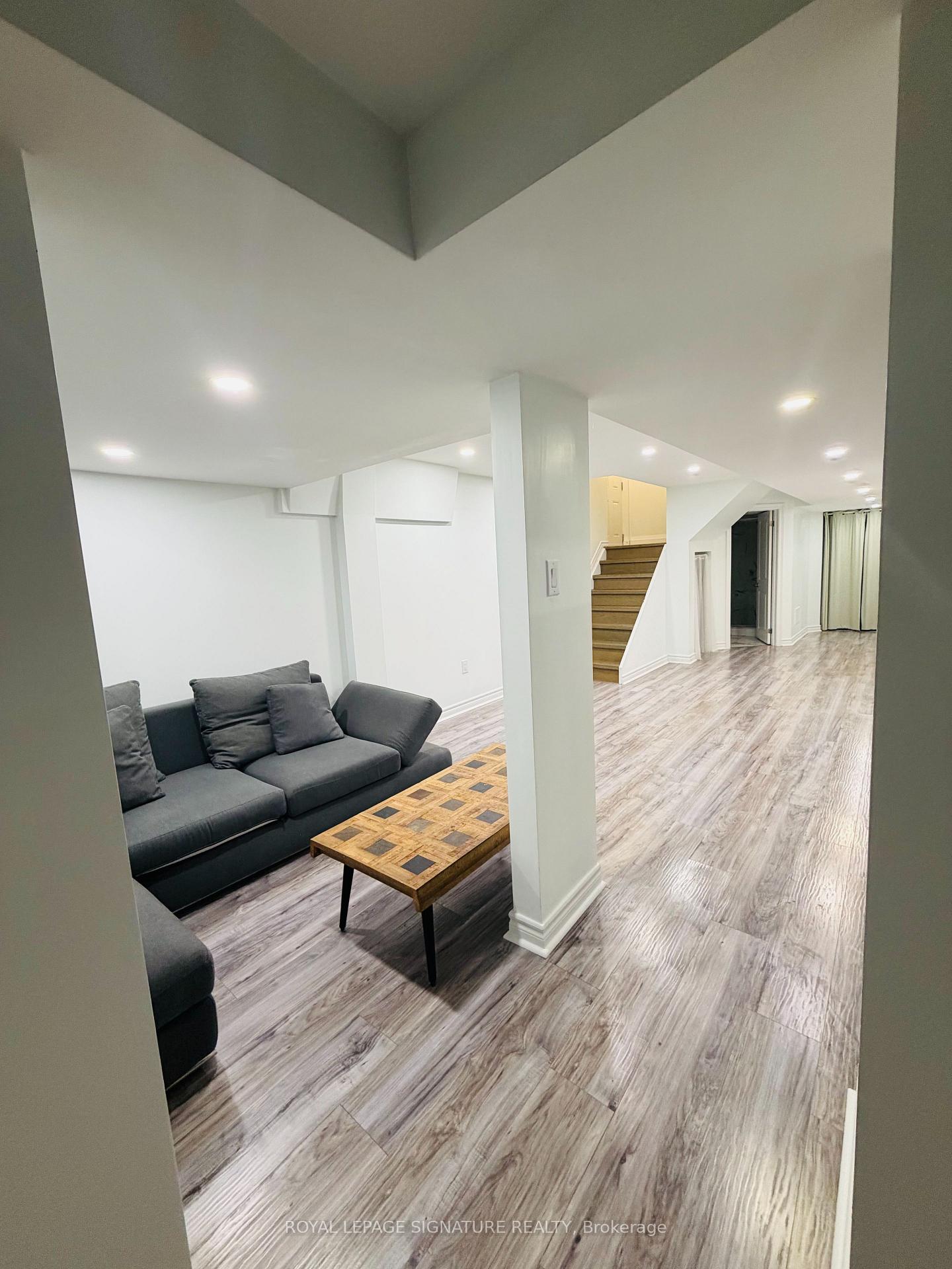 Photo 5 of Unit Room #2, 445 Malaga Road, Mississauga, Fairview — HOMEH