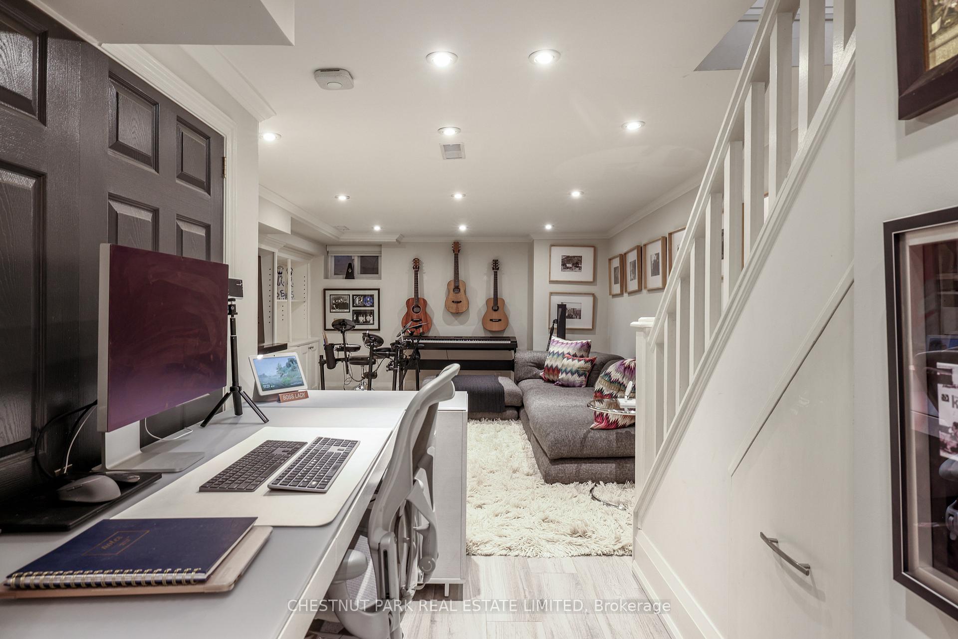 Photo 24 of 27 Gibson Avenue, Toronto, The Annex — HOMEH