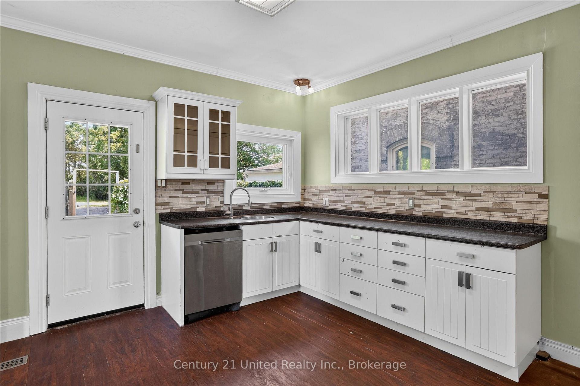 Photo 9 of 272 Burnham Street, Peterborough, Ashburnham Ward 4 — HOMEH