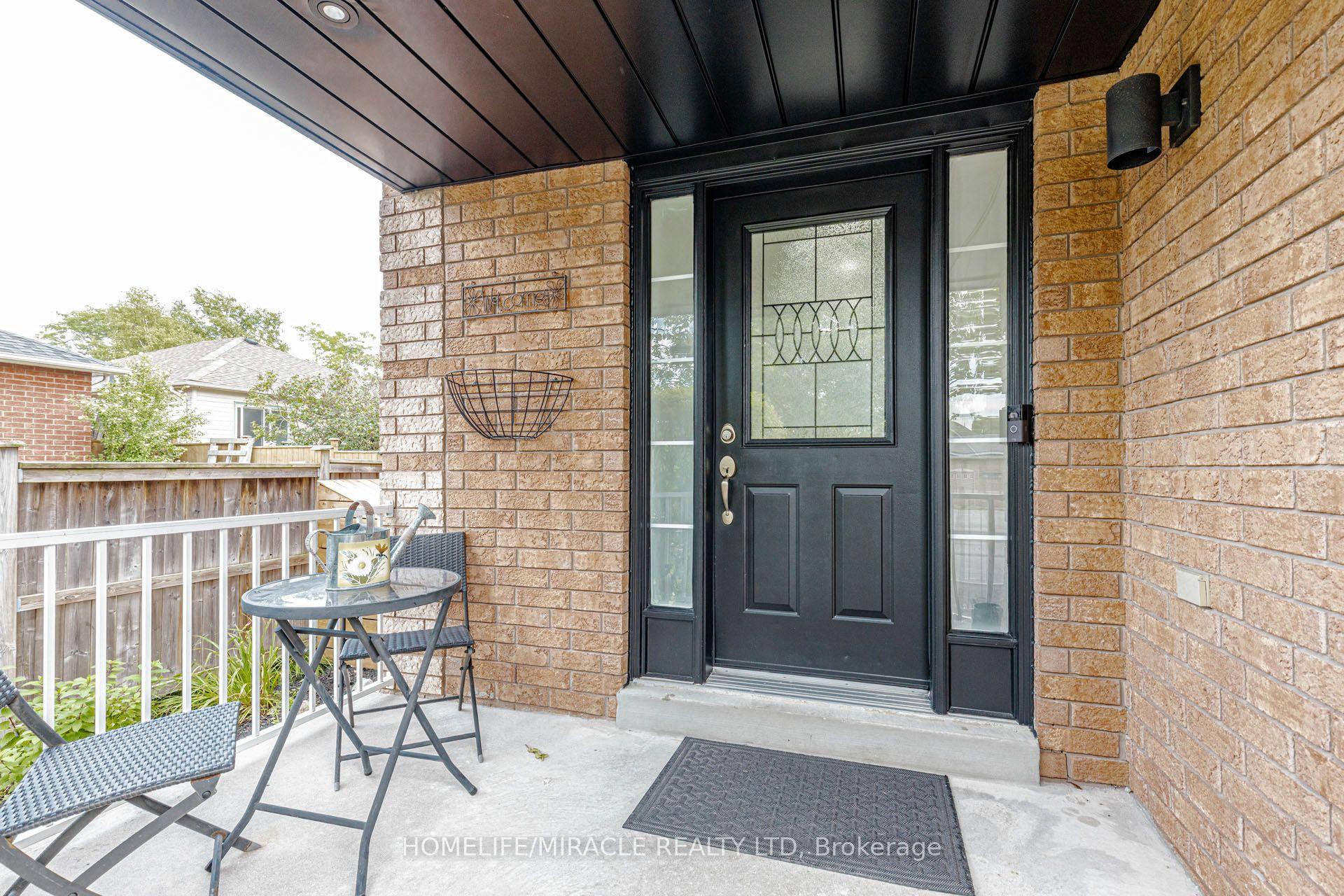 Photo 13 of 5 Trask Drive, Barrie, Ardagh — HOMEH