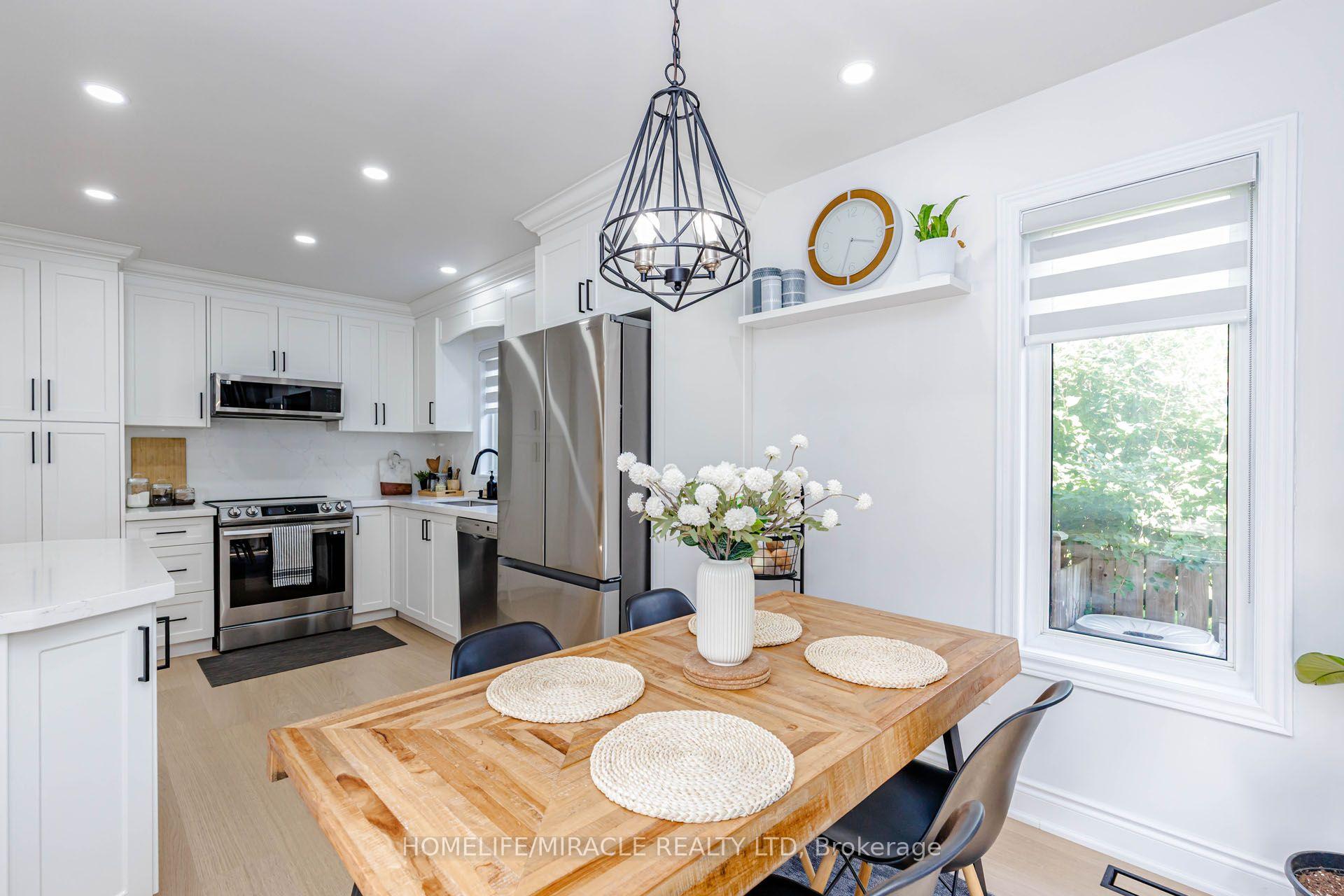 Photo 54 of 5 Trask Drive, Barrie, Ardagh — HOMEH