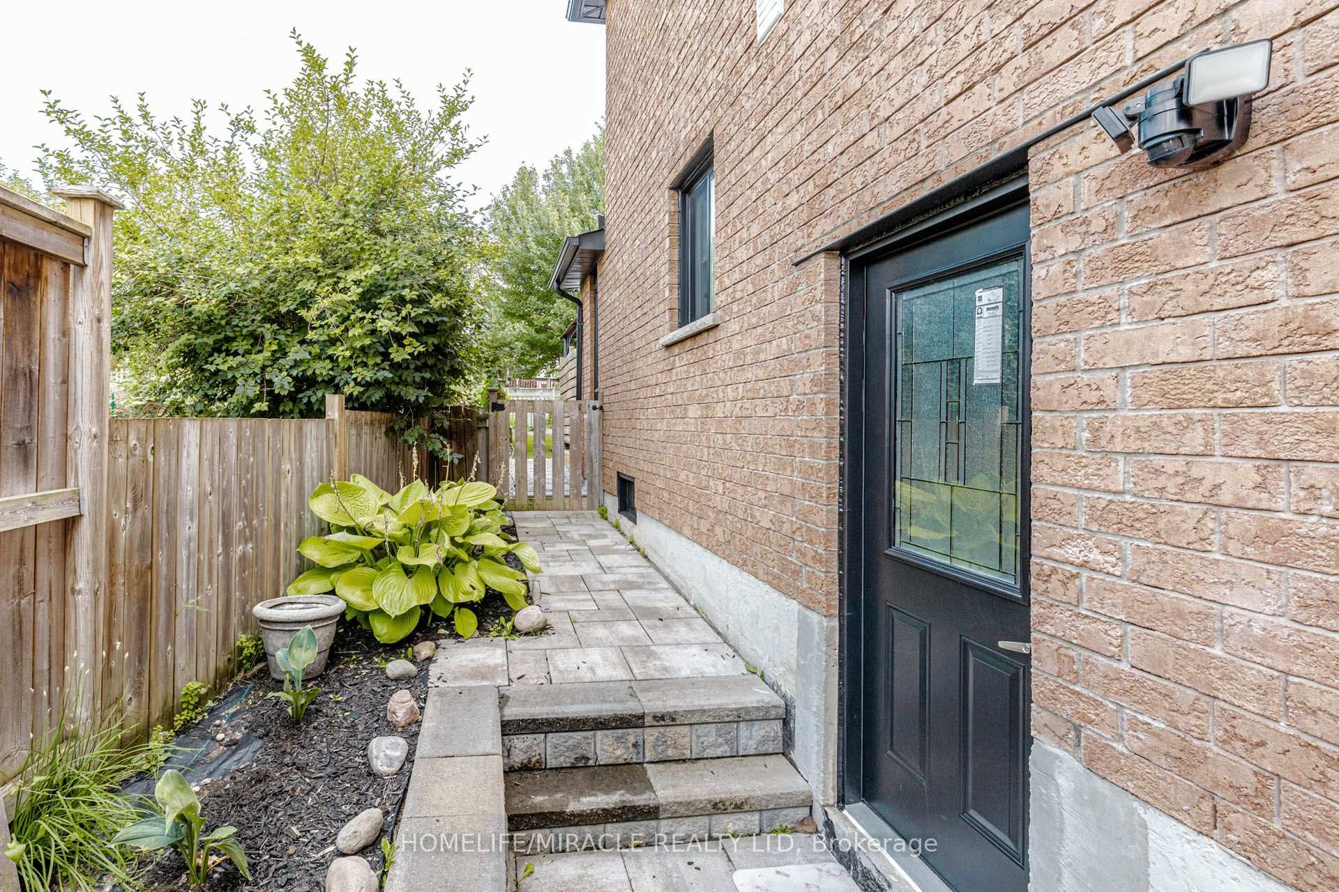 Photo 80 of 5 Trask Drive, Barrie, Ardagh — HOMEH