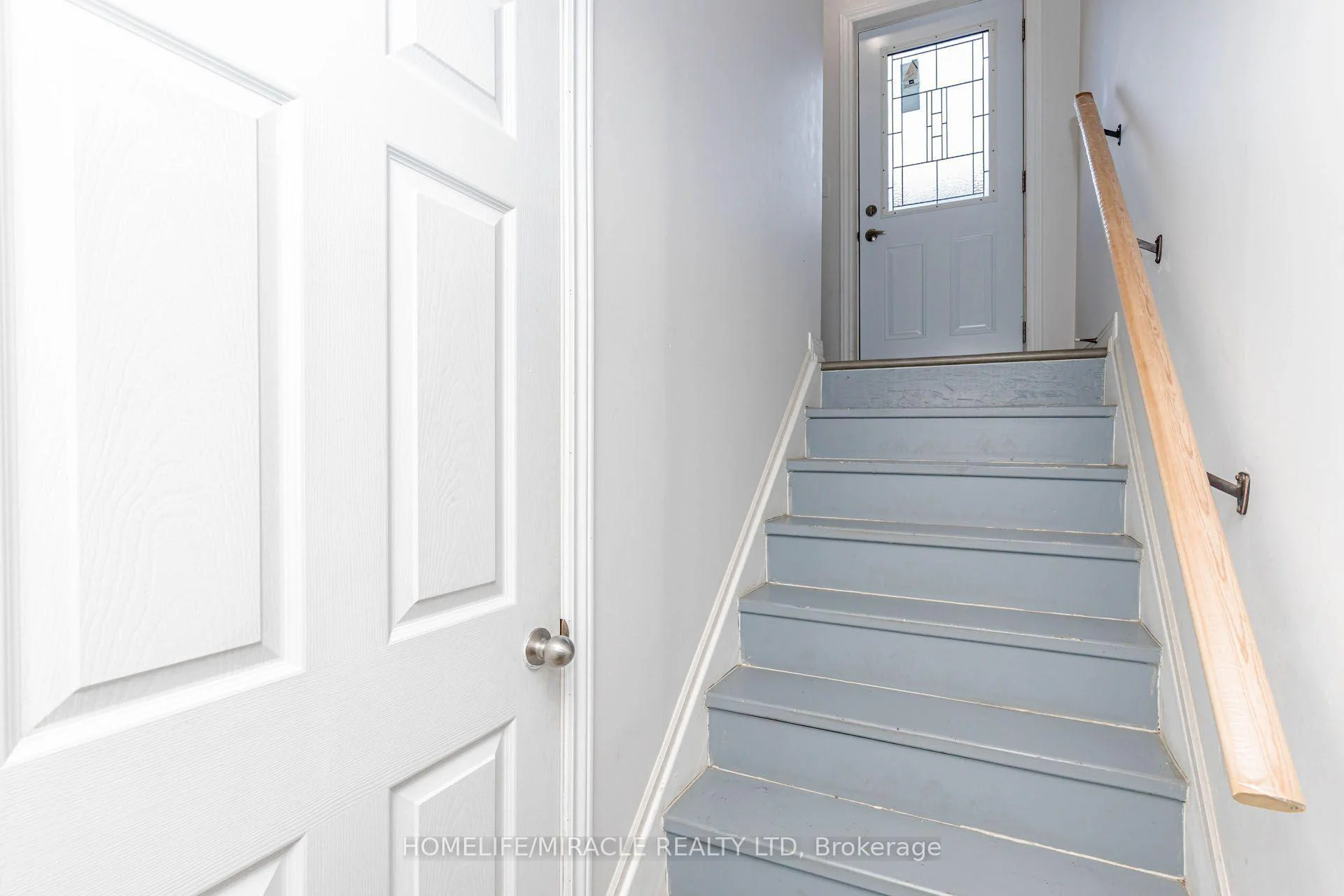 Photo 5 of 5 Trask Drive, Barrie, Ardagh — HOMEH
