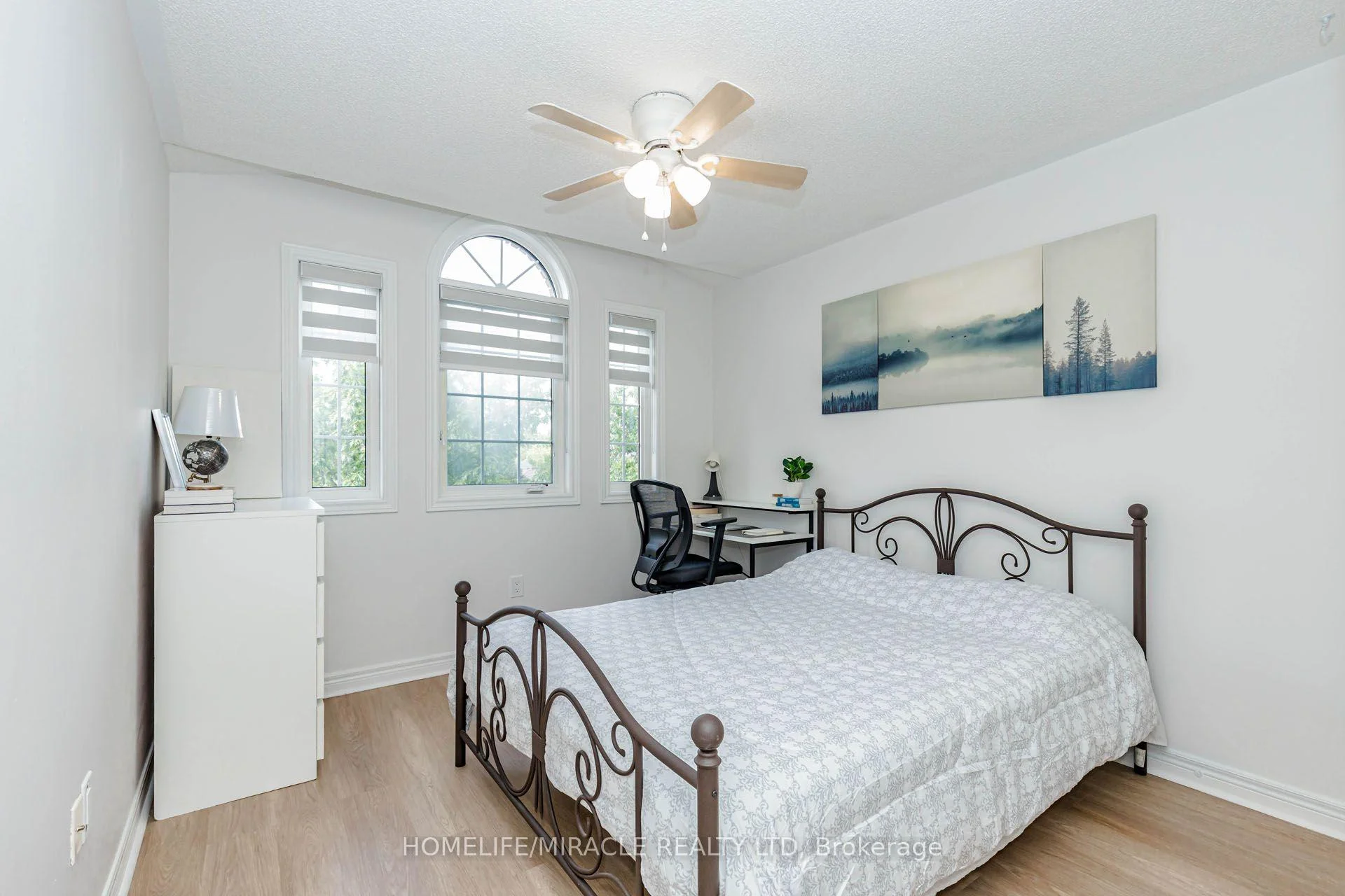 Photo 63 of 5 Trask Drive, Barrie, Ardagh — HOMEH