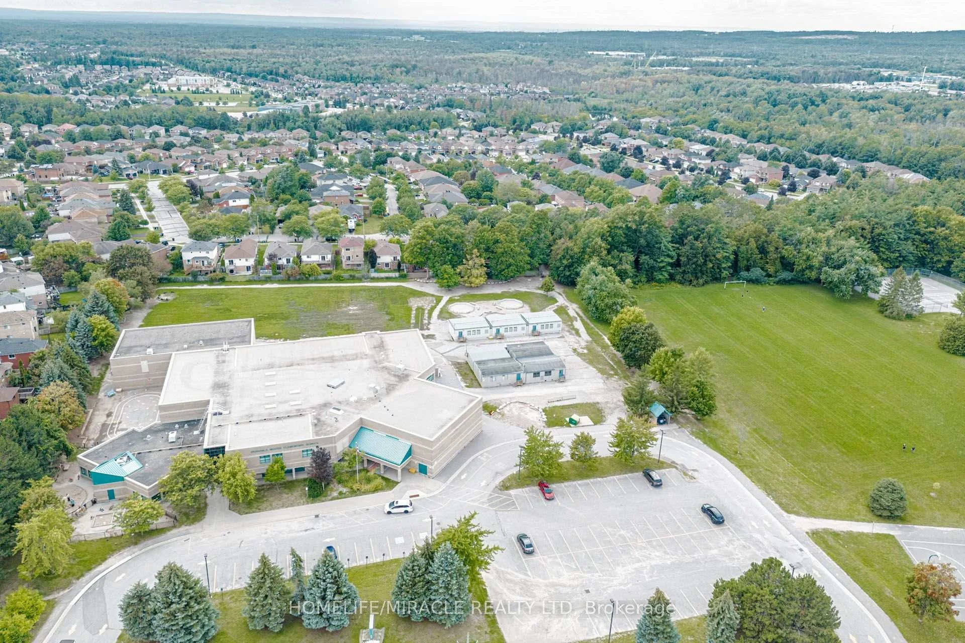 Photo 90 of 5 Trask Drive, Barrie, Ardagh — HOMEH
