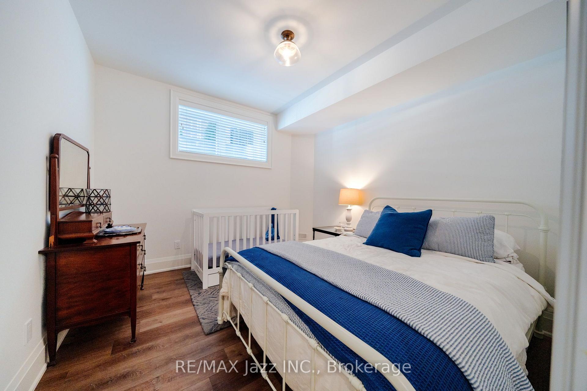 Photo 26 of 54 Ward Street, Whitby, Rural Whitby — HOMEH
