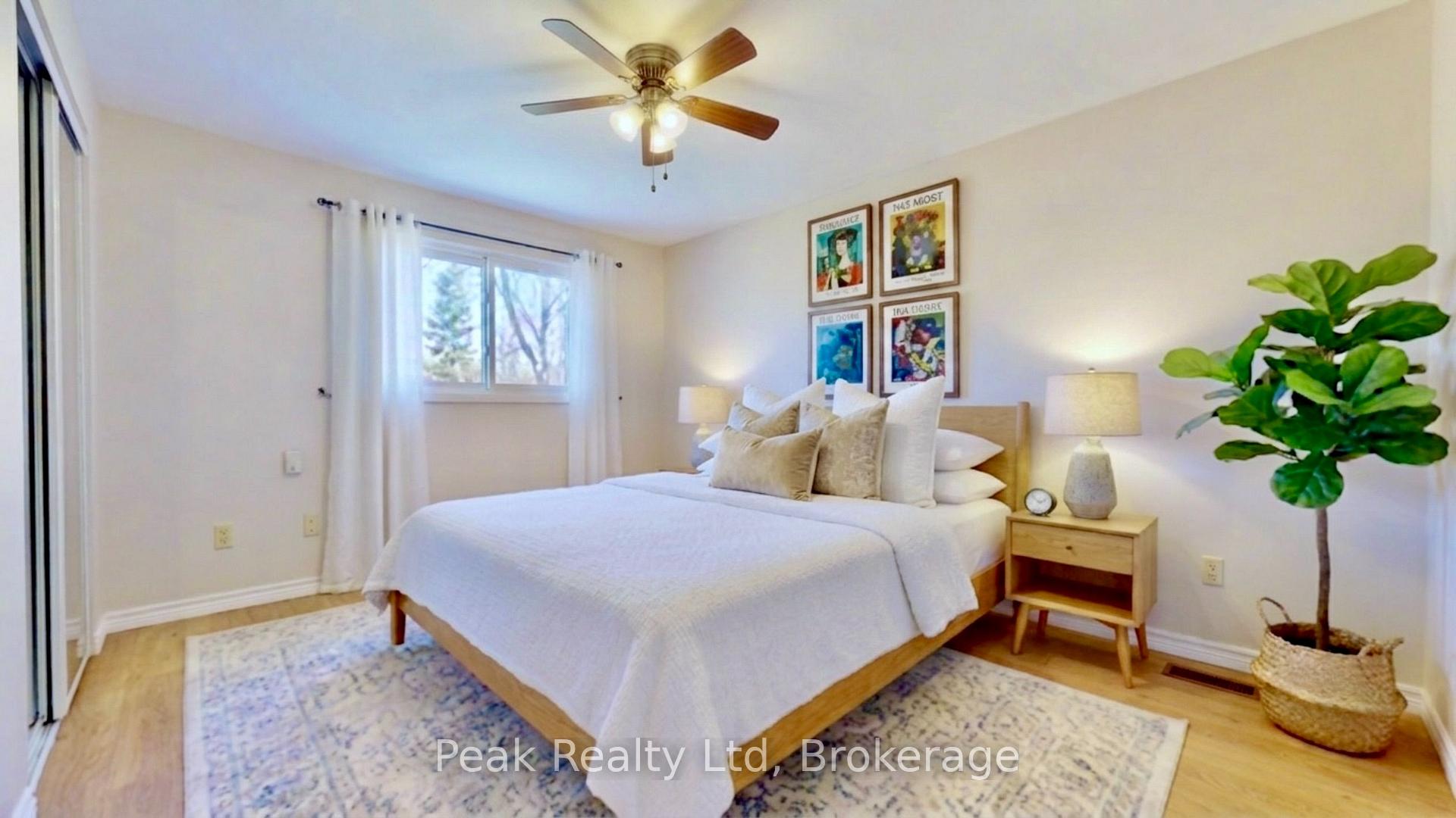 Photo 9 of 122 Keats Drive, Woodstock, Woodstock - South — HOMEH