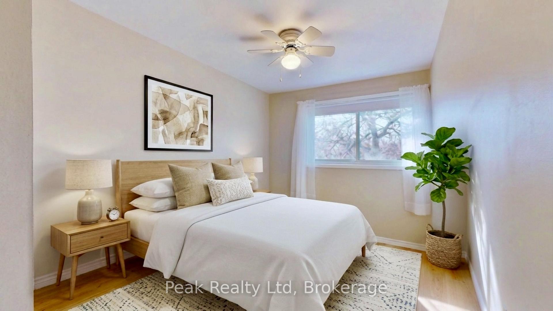 Photo 11 of 122 Keats Drive, Woodstock, Woodstock - South — HOMEH