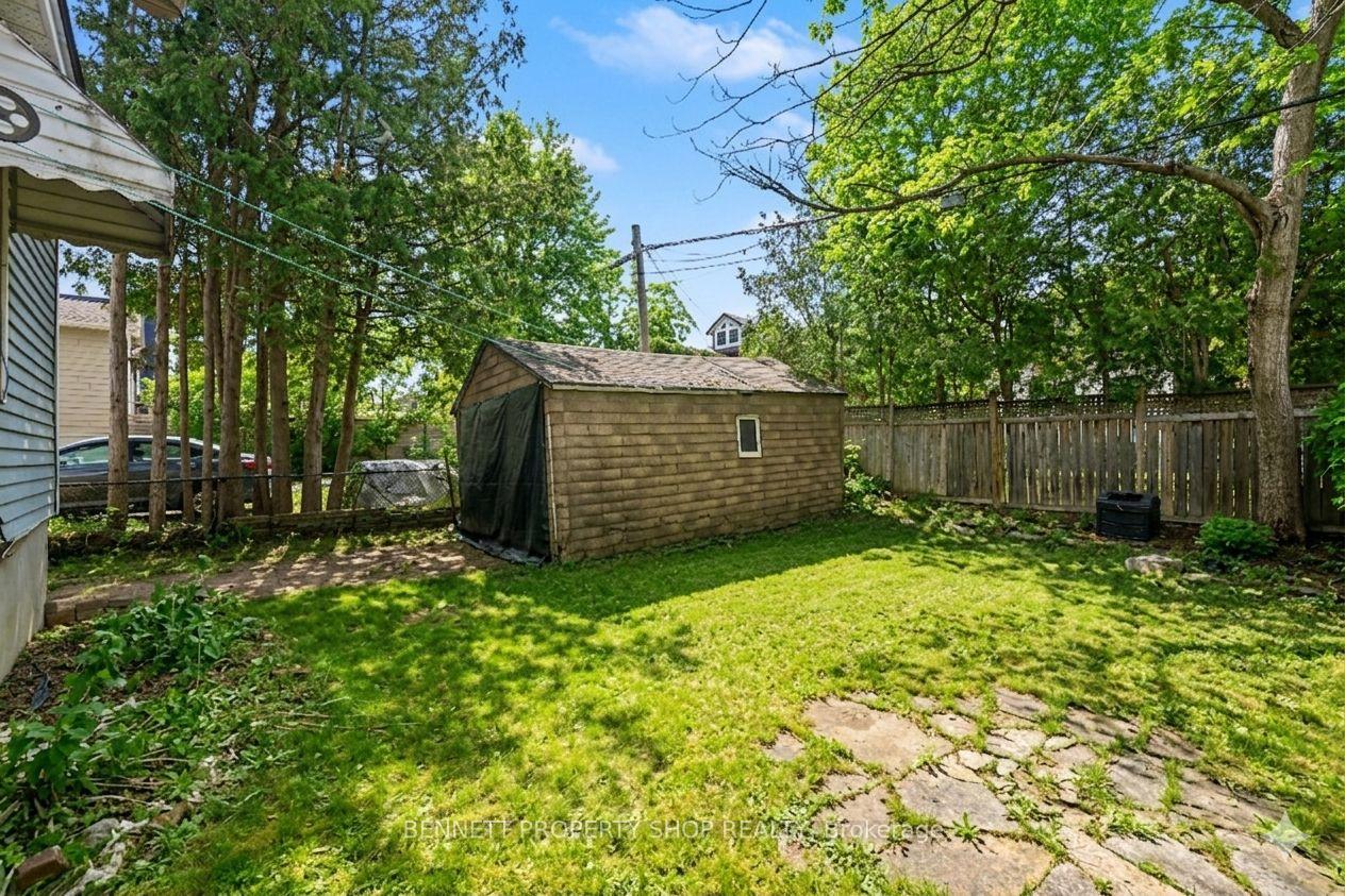 Photo 15 of 56 Smirle Avenue, Ottawa, Ottawa West — HOMEH