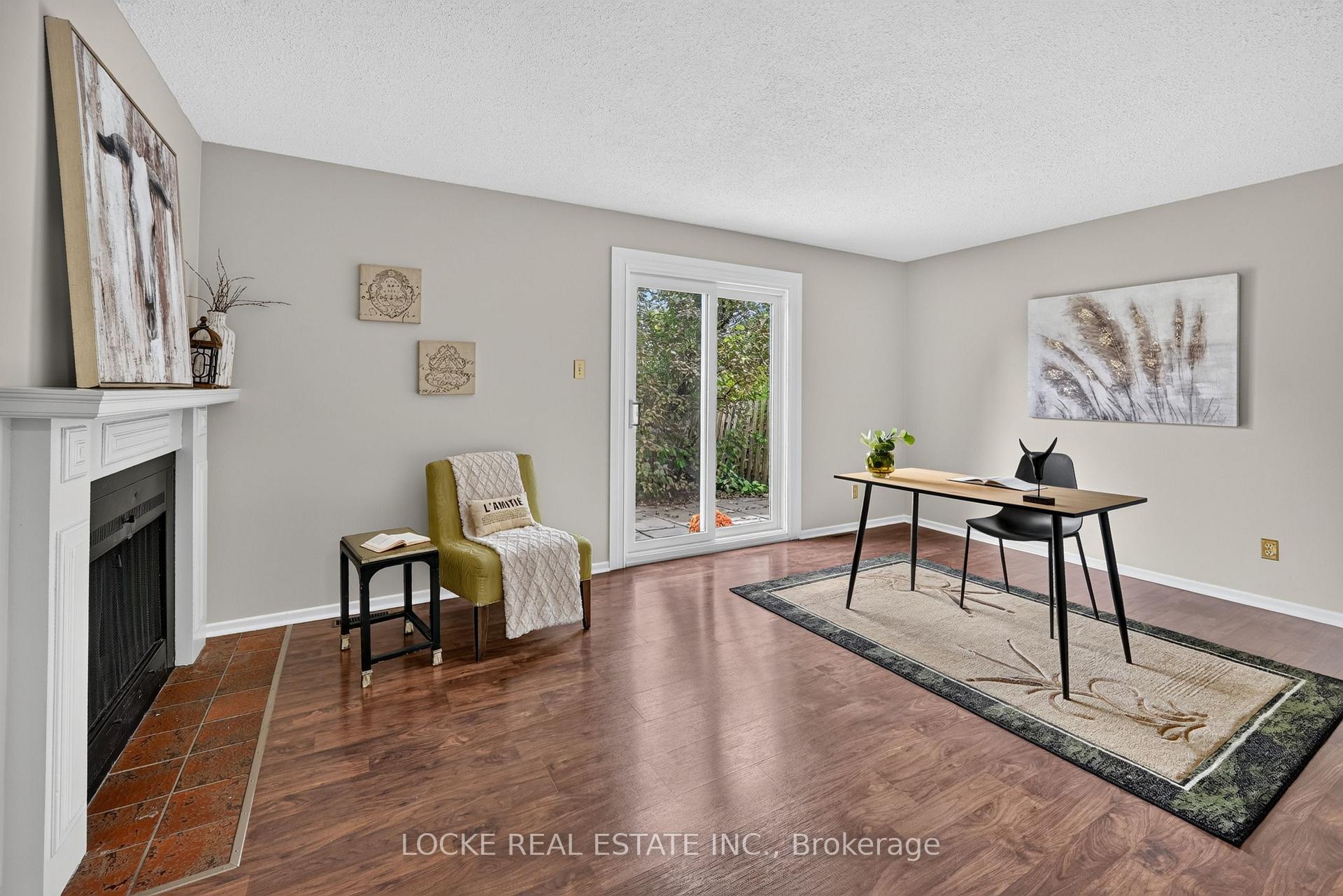 Photo 15 of 1161 Beaujolais Crescent, Ottawa, Convent Glen — HOMEH