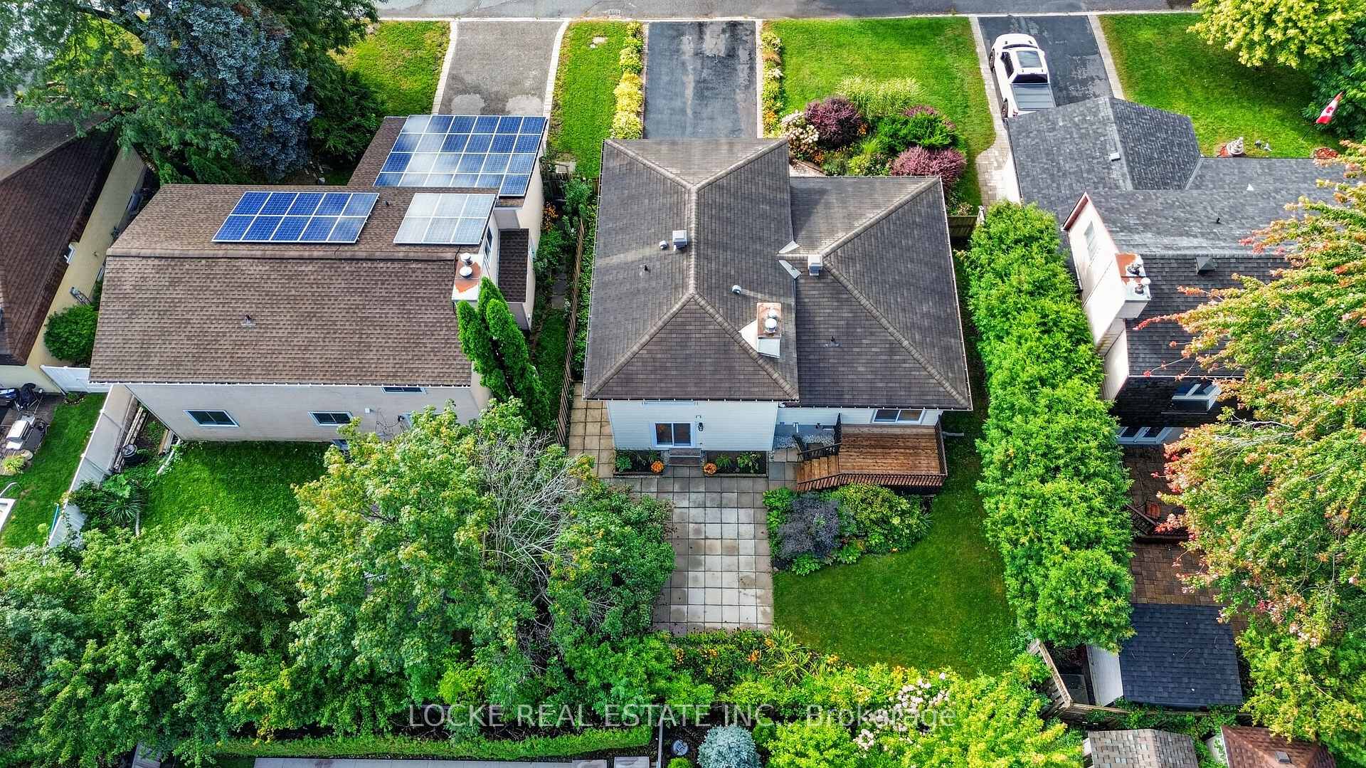 Photo 31 of 1161 Beaujolais Crescent, Ottawa, Convent Glen — HOMEH