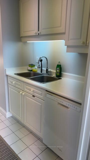 Photo 13 of Unit PH108, 101 Subway Crescent, Etobicoke, Islington-City Centre West — HOMEH