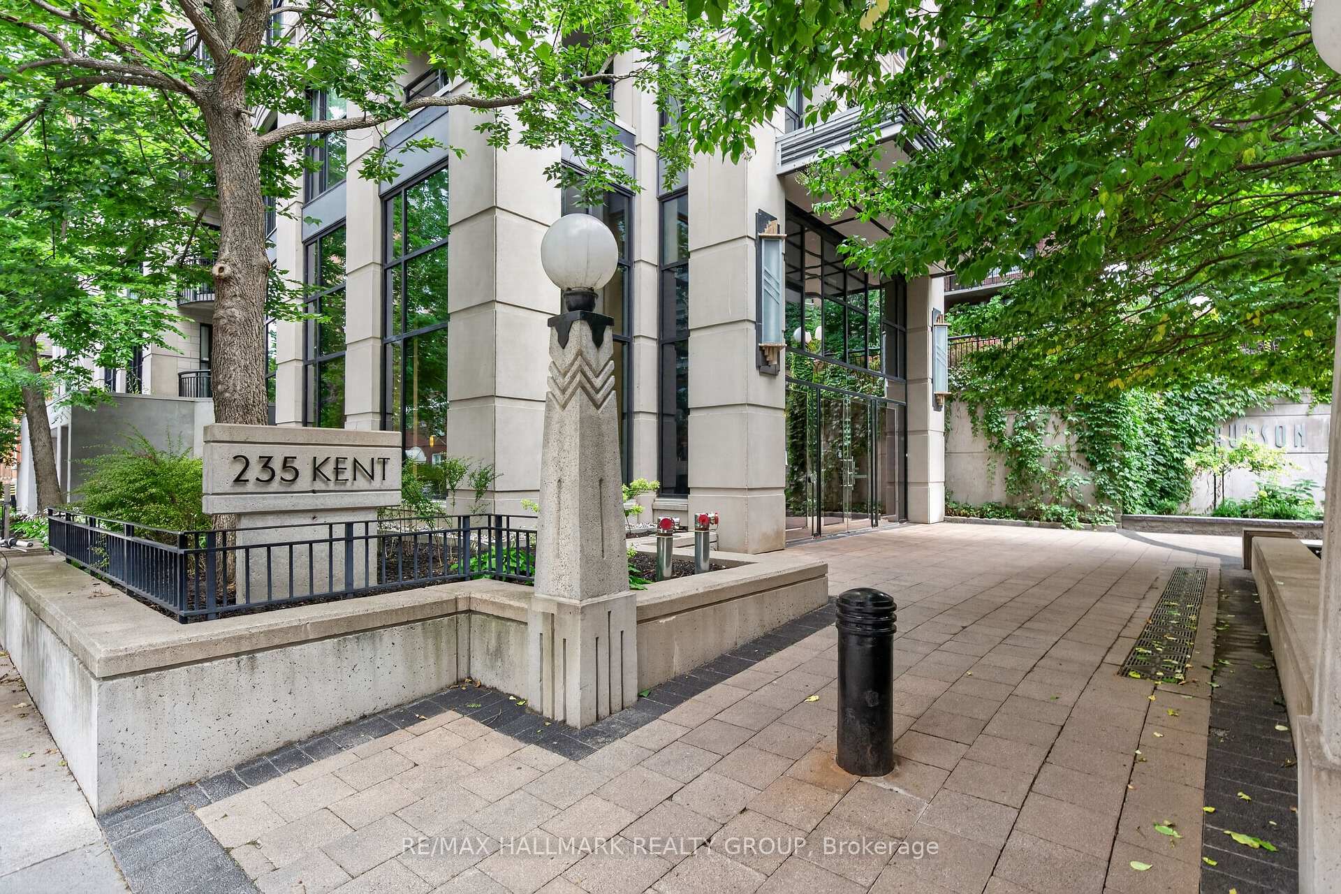 Photo 2 of Unit PH05, 235 Kent Street, Ottawa, Ottawa Centre — HOMEH