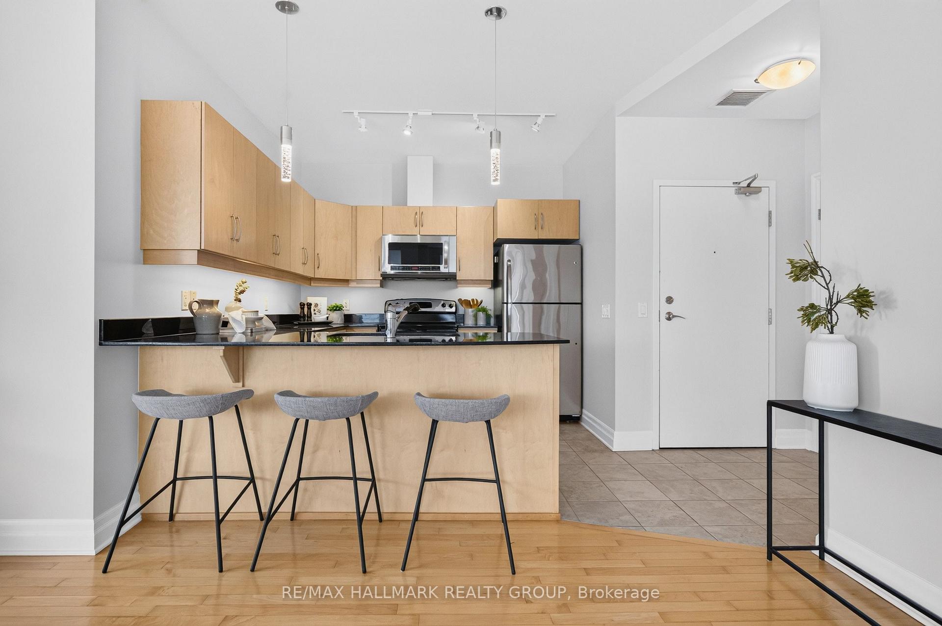 Photo 26 of Unit PH05, 235 Kent Street, Ottawa, Ottawa Centre — HOMEH
