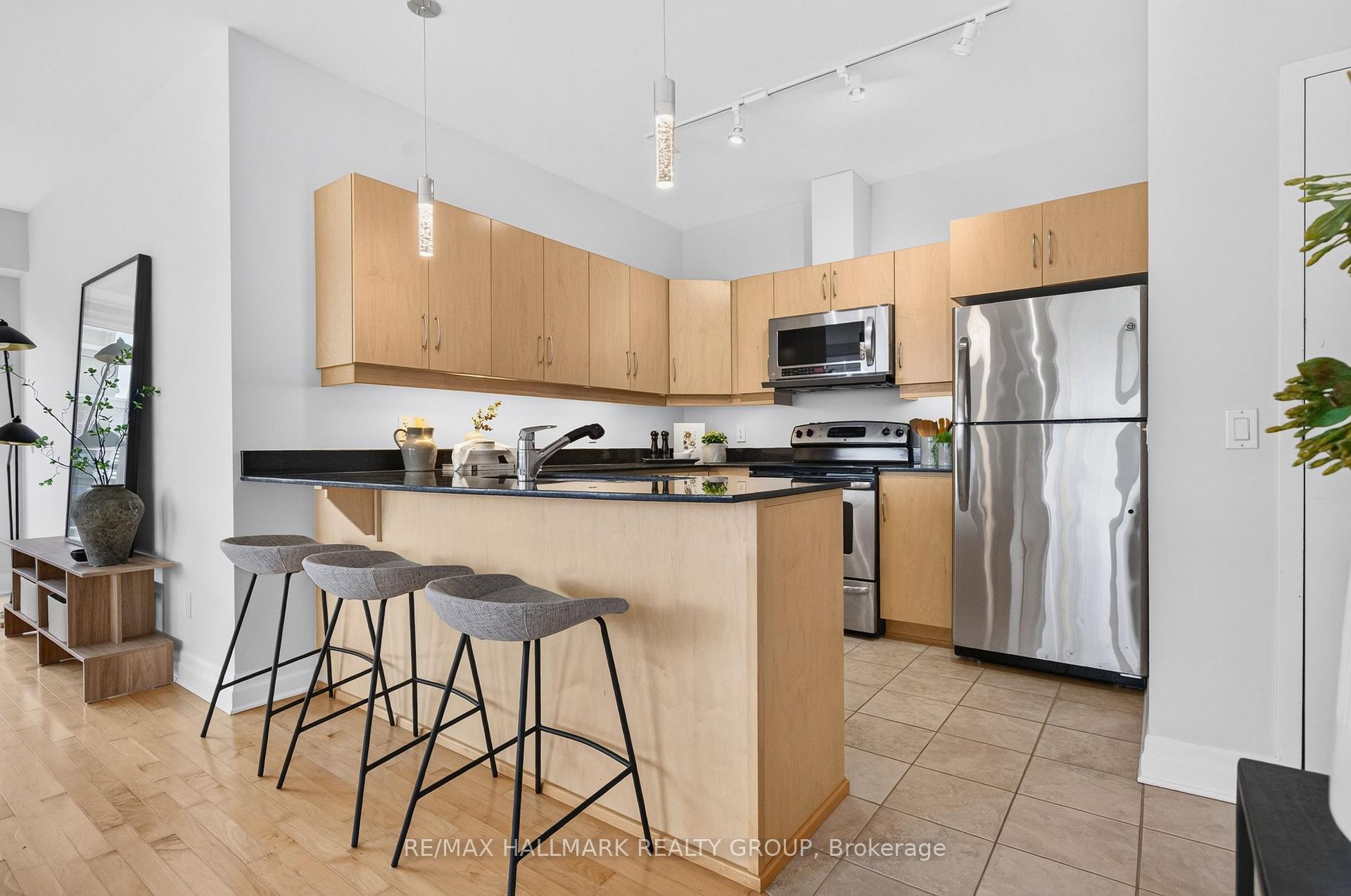Photo 27 of Unit PH05, 235 Kent Street, Ottawa, Ottawa Centre — HOMEH