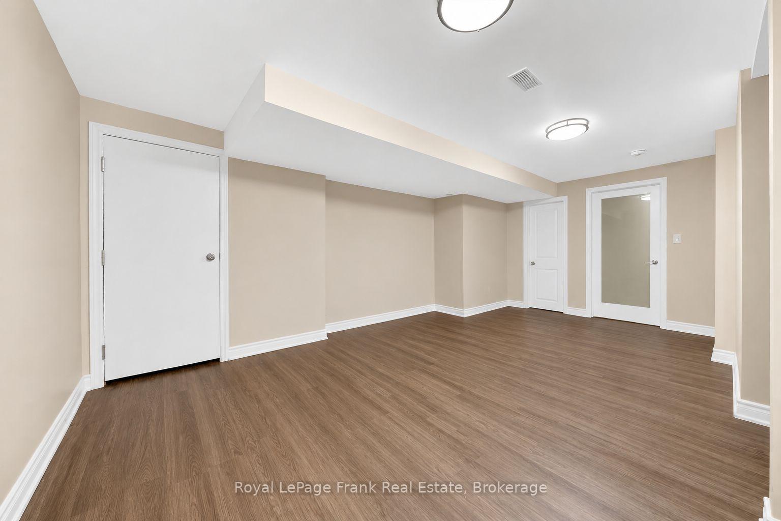 Photo 4 of 1159 Dragonfly Ave, Pickering, Rural Pickering — HOMEH