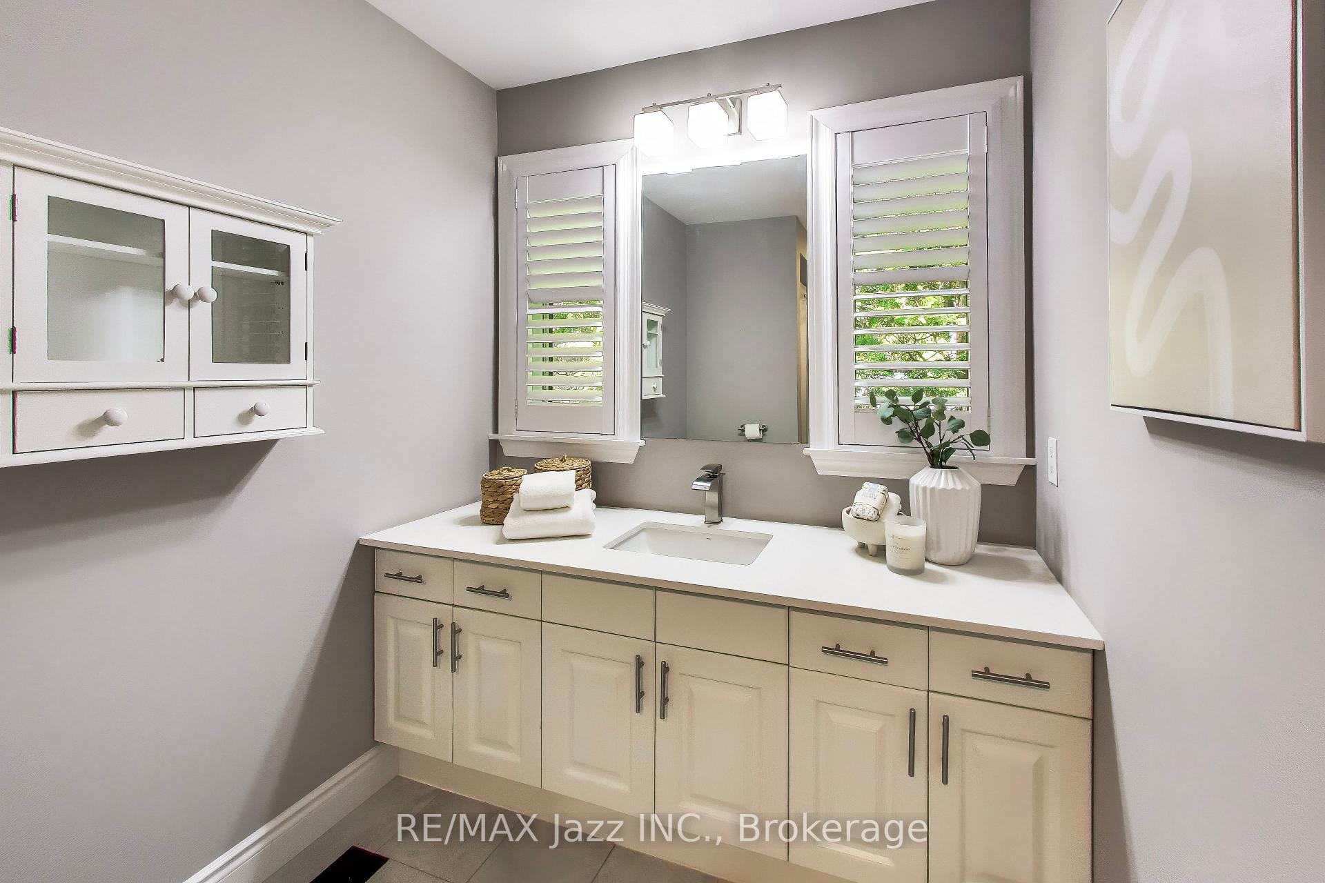 Photo 21 of 45 Windsor Valley Place, Clarington, Courtice — HOMEH