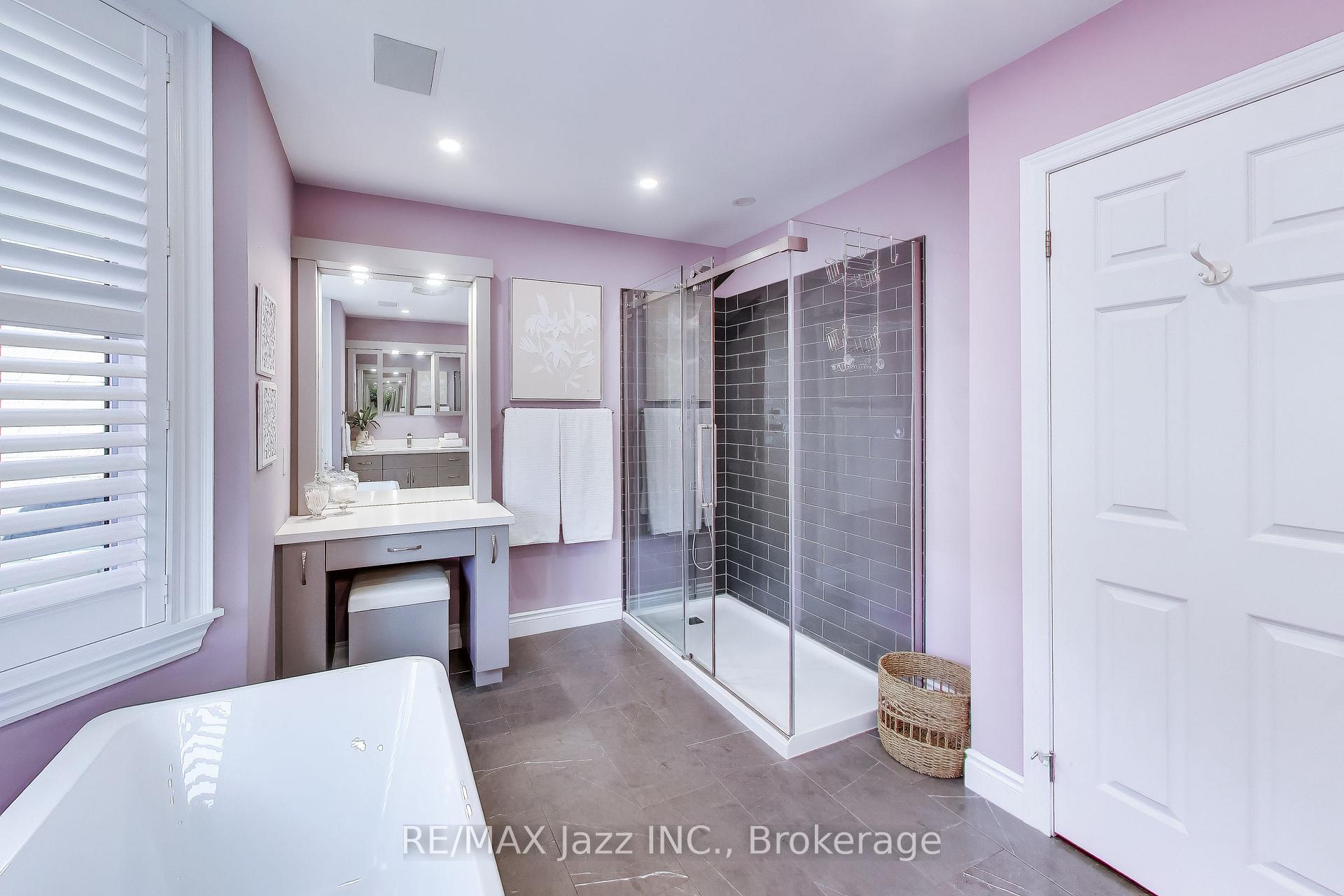 Photo 28 of 45 Windsor Valley Place, Clarington, Courtice — HOMEH