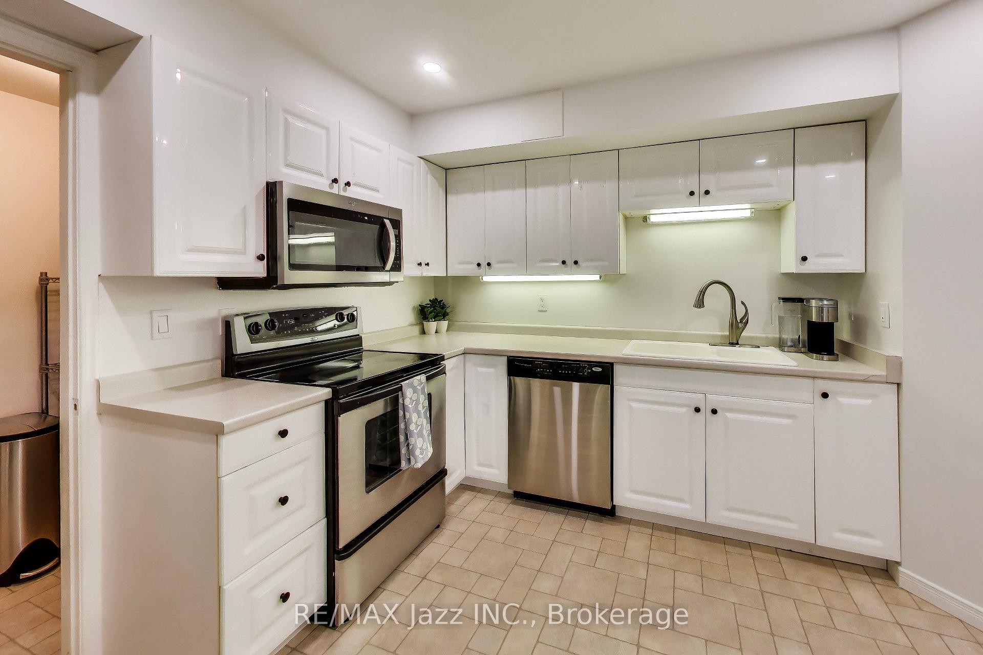 Photo 34 of 45 Windsor Valley Place, Clarington, Courtice — HOMEH
