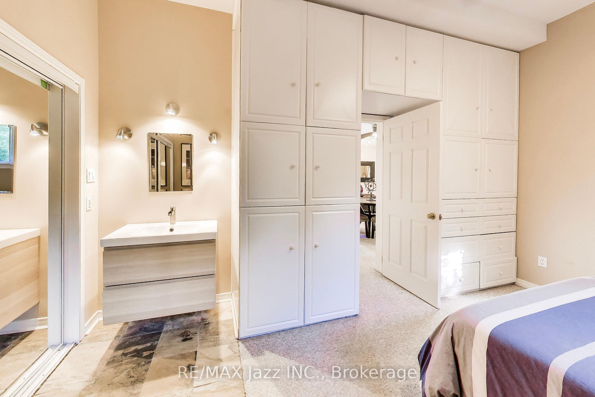 Photo 37 of 45 Windsor Valley Place, Clarington, Courtice — HOMEH