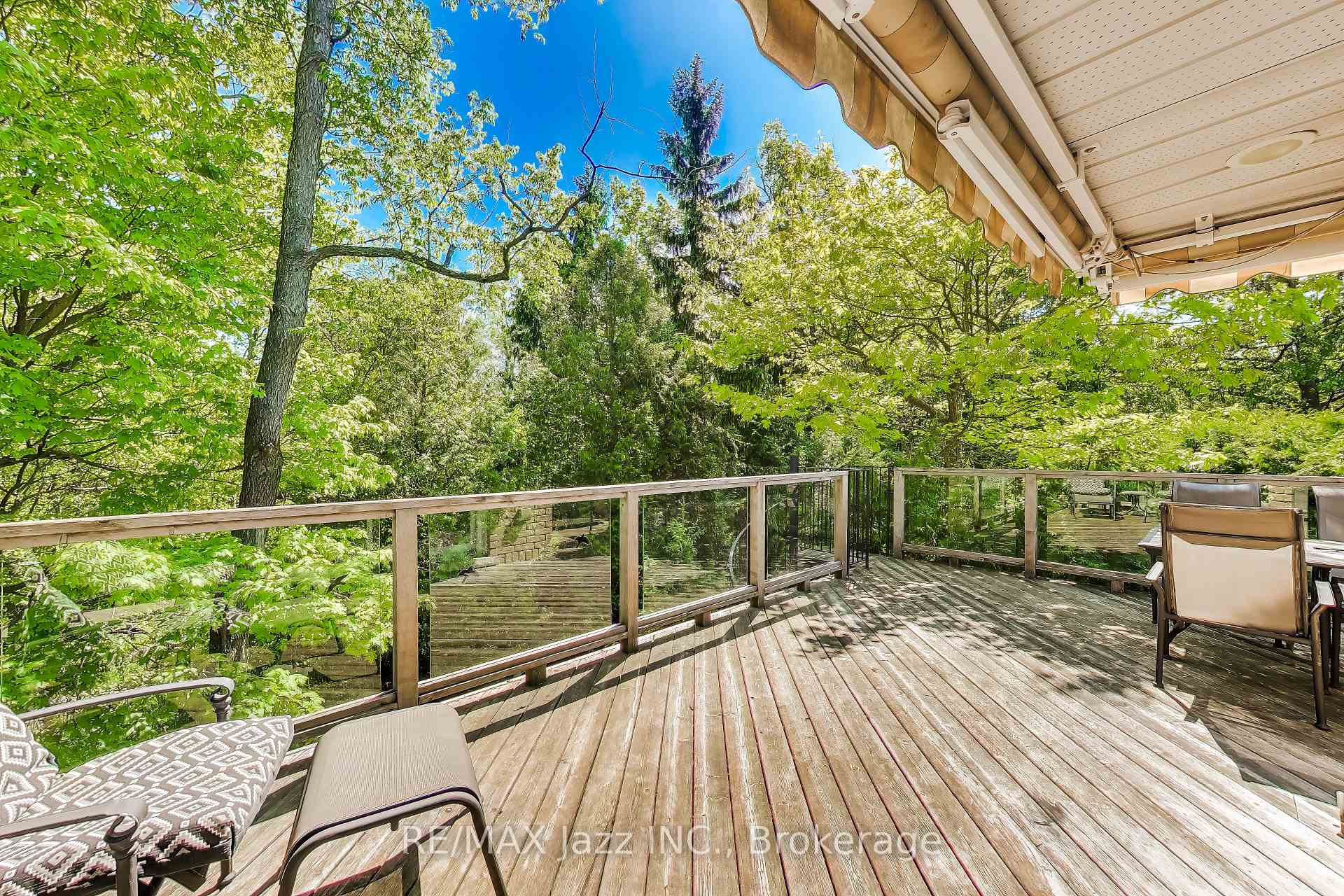 Photo 42 of 45 Windsor Valley Place, Clarington, Courtice — HOMEH