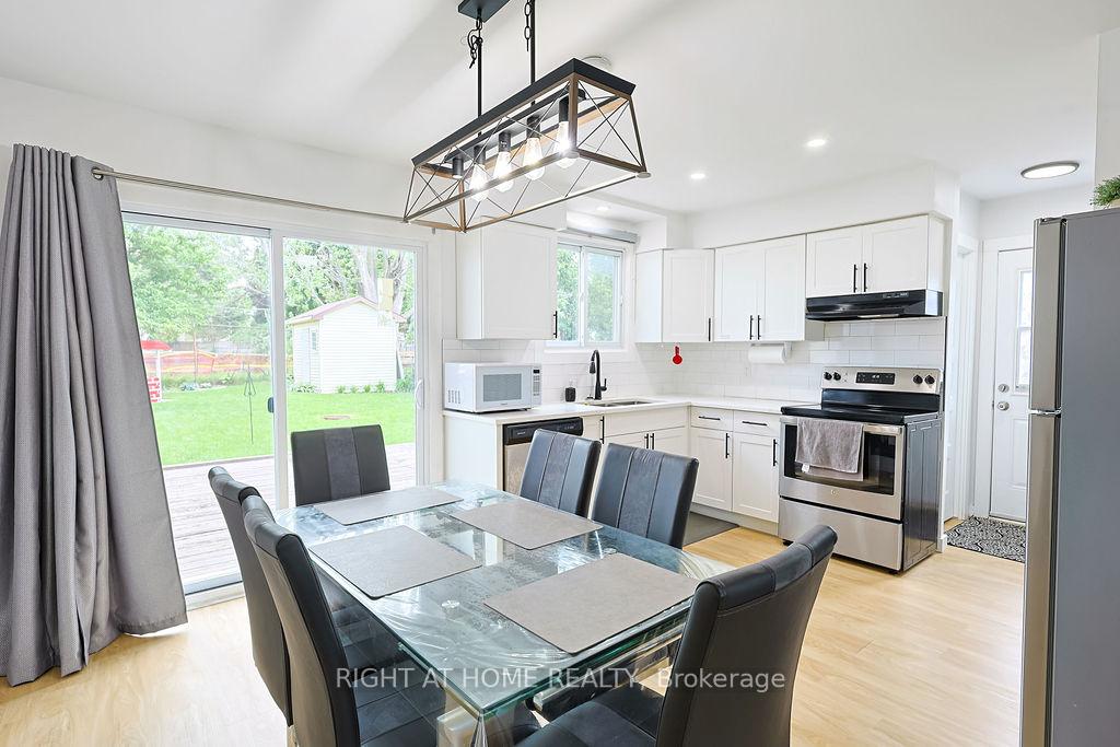 Photo 13 of 208 Admiral Drive, London, East I — HOMEH