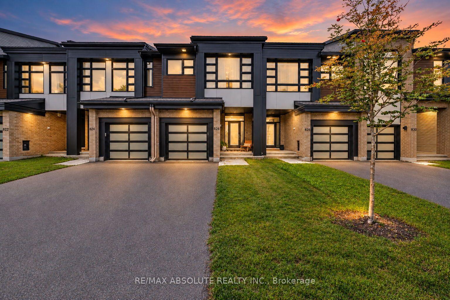 Photo 1 of 826 Chipping Circle, Ottawa, Riverside South/Gloucester Glen — HOMEH