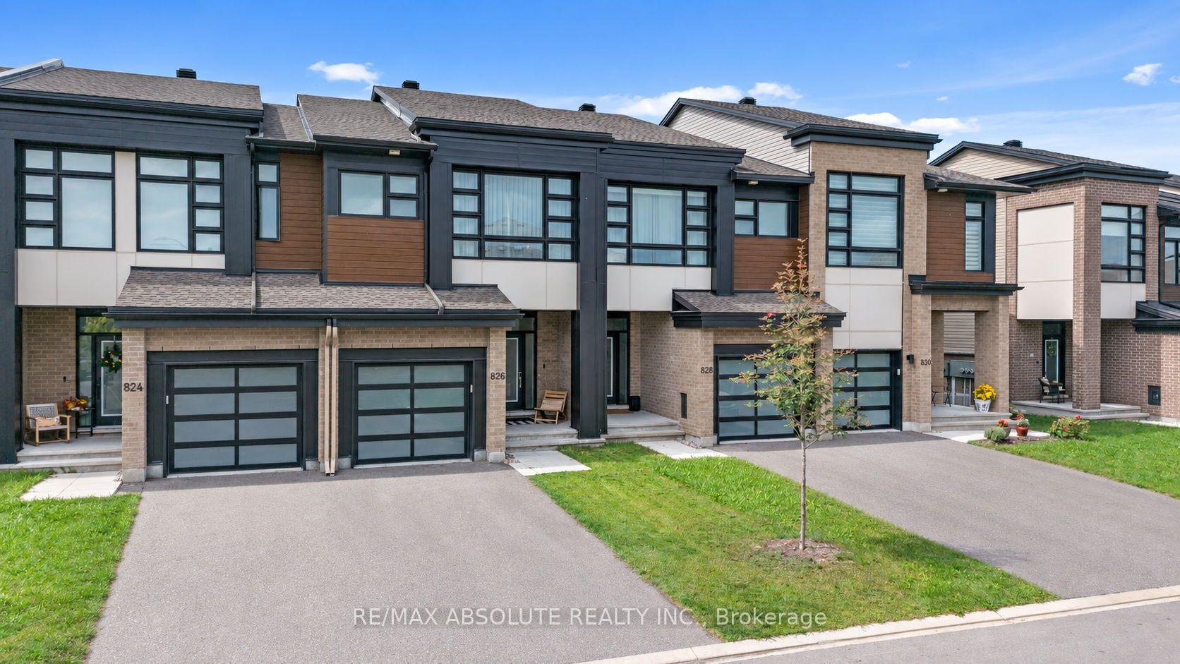 Photo 2 of 826 Chipping Circle, Ottawa, Riverside South/Gloucester Glen — HOMEH