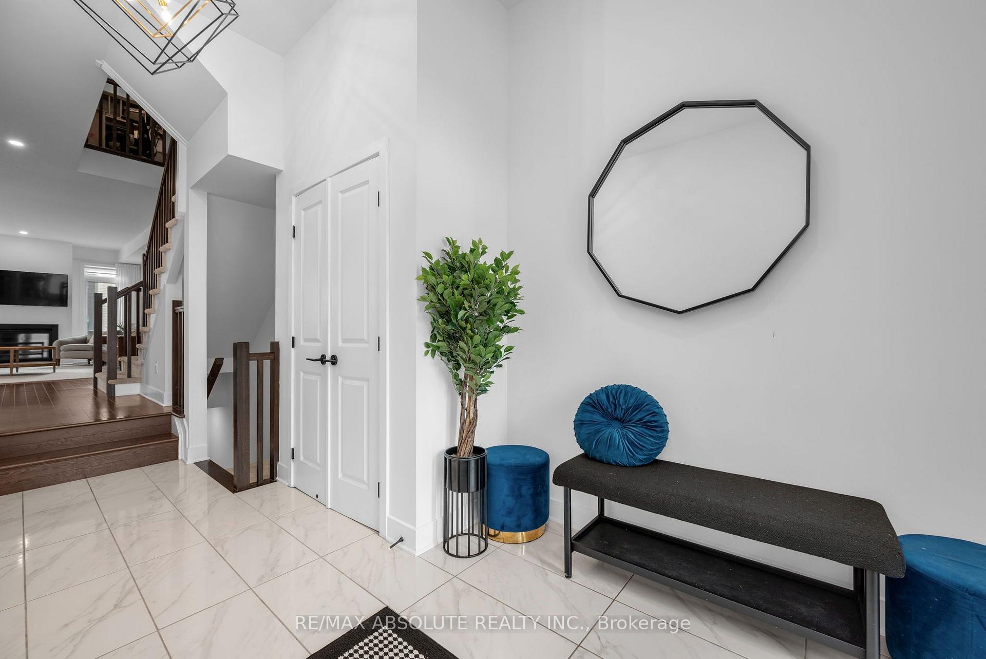 Photo 6 of 826 Chipping Circle, Ottawa, Riverside South/Gloucester Glen — HOMEH
