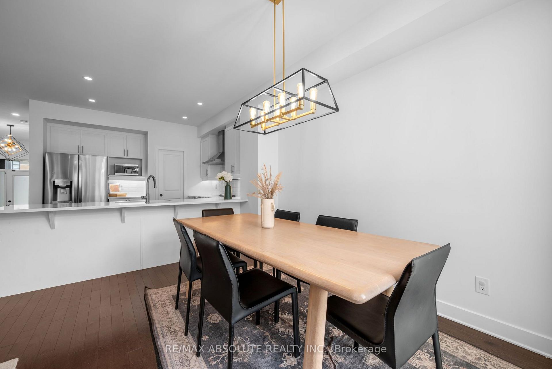 Photo 23 of 826 Chipping Circle, Ottawa, Riverside South/Gloucester Glen — HOMEH