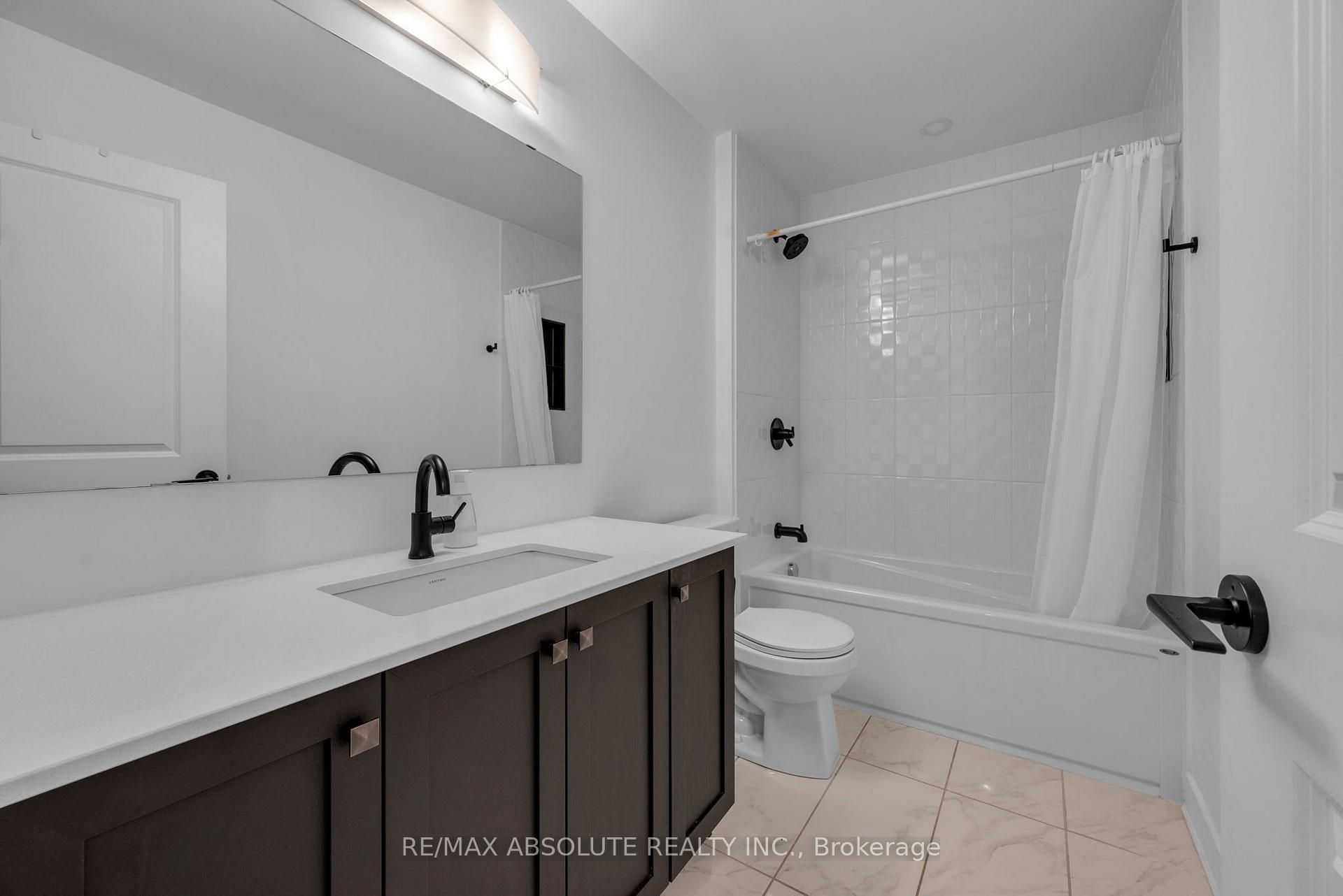 Photo 36 of 826 Chipping Circle, Ottawa, Riverside South/Gloucester Glen — HOMEH