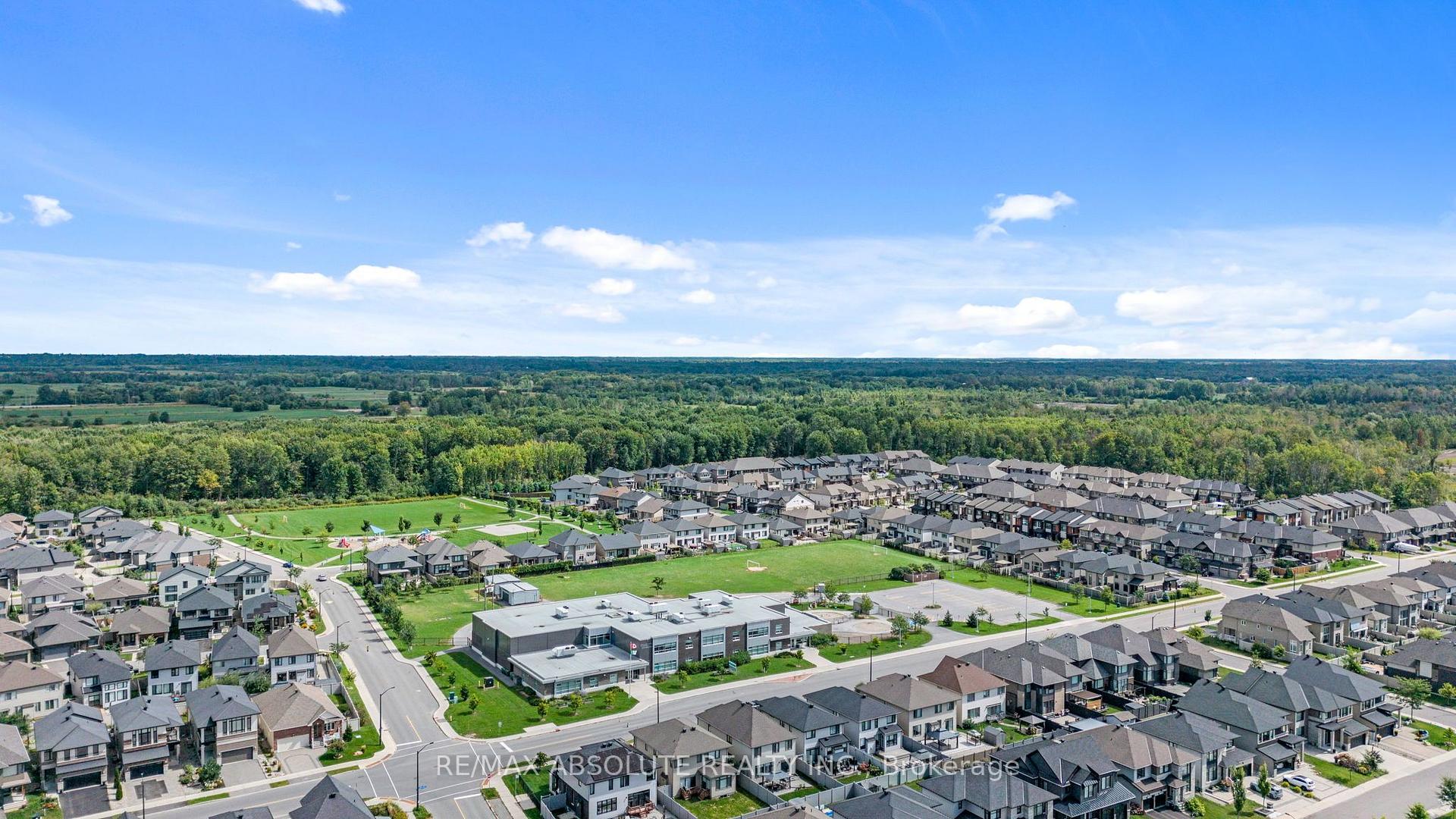 Photo 42 of 826 Chipping Circle, Ottawa, Riverside South/Gloucester Glen — HOMEH