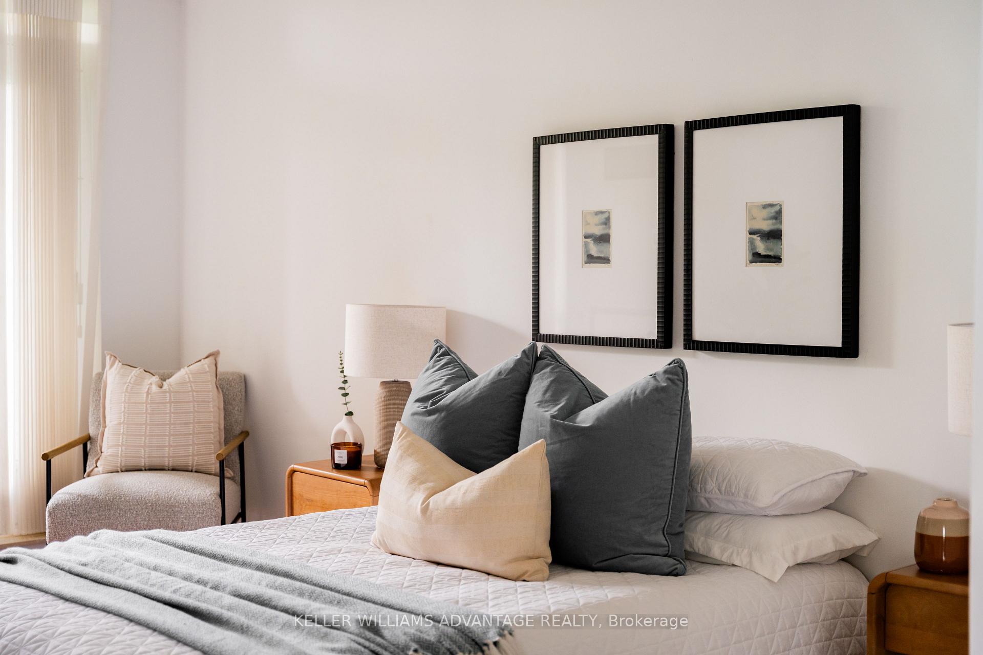 Photo 13 of Unit 321, 9 Boardwalk Drive, Toronto, The Beaches — HOMEH